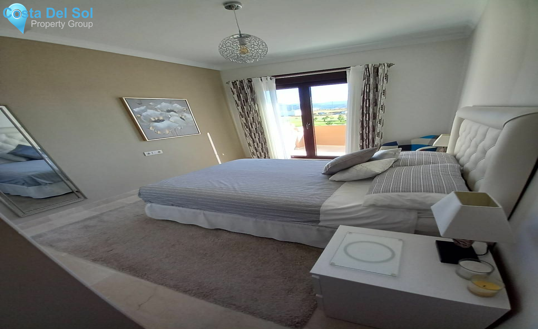 Townhouse in Estepona-1493425