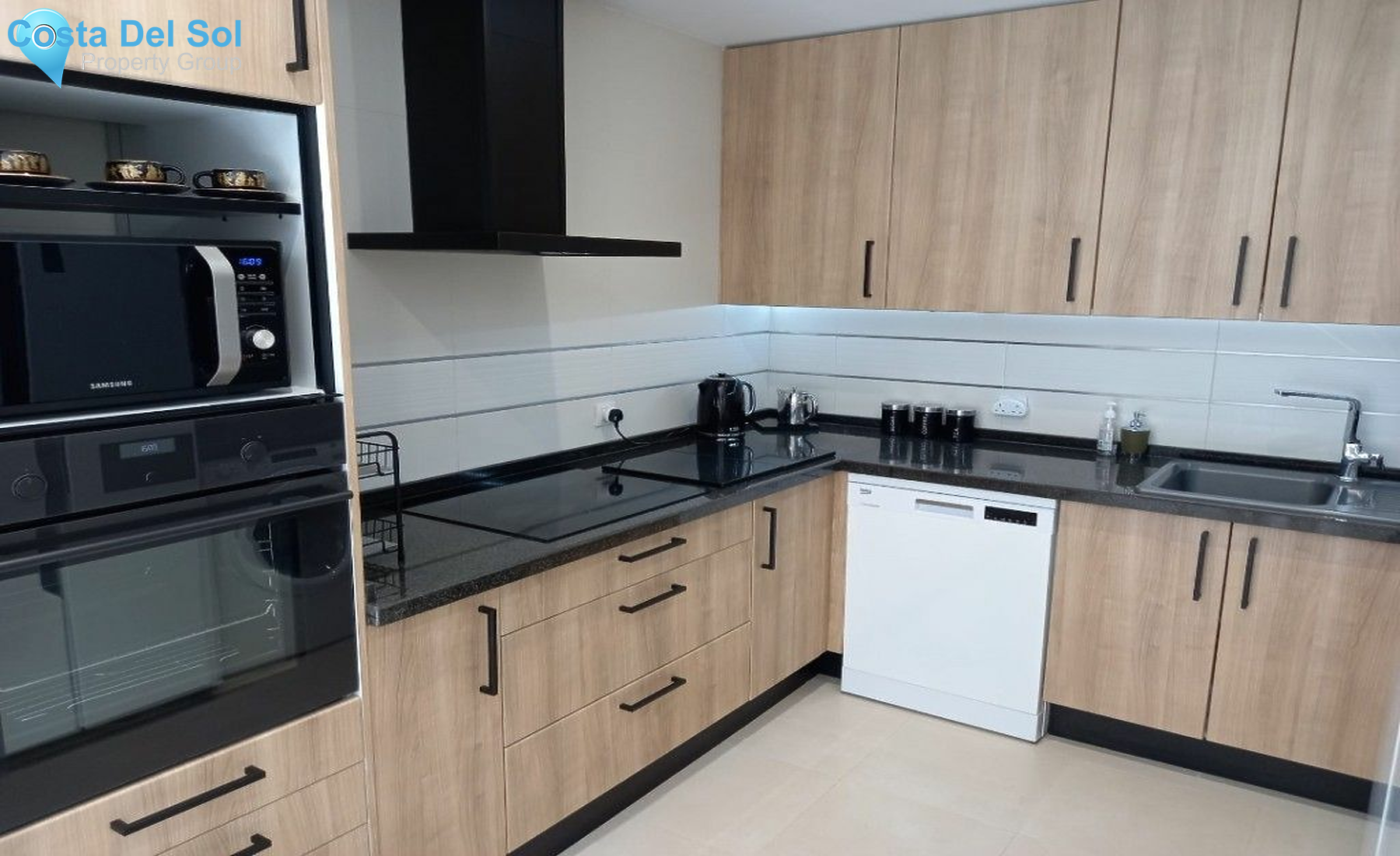 Townhouse in Estepona-1493418