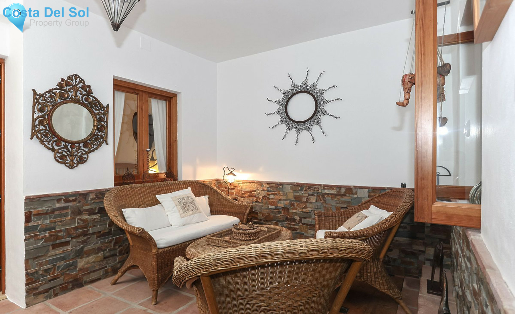 Townhouse in Guaro-1358146