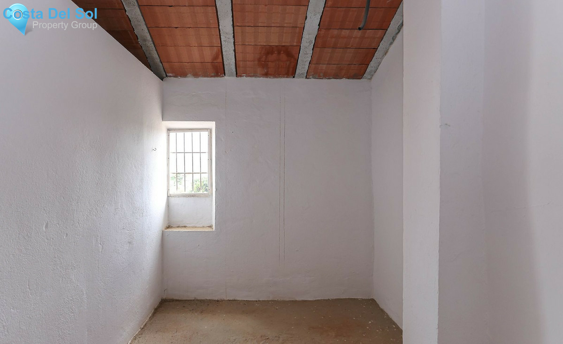 Townhouse in Guaro-1365135