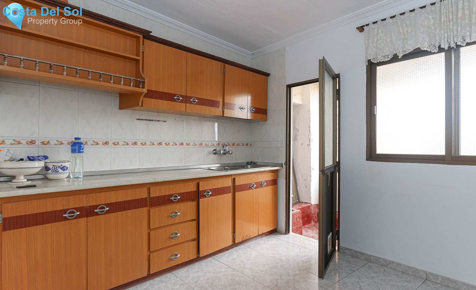 Townhouse in Guaro-1365123