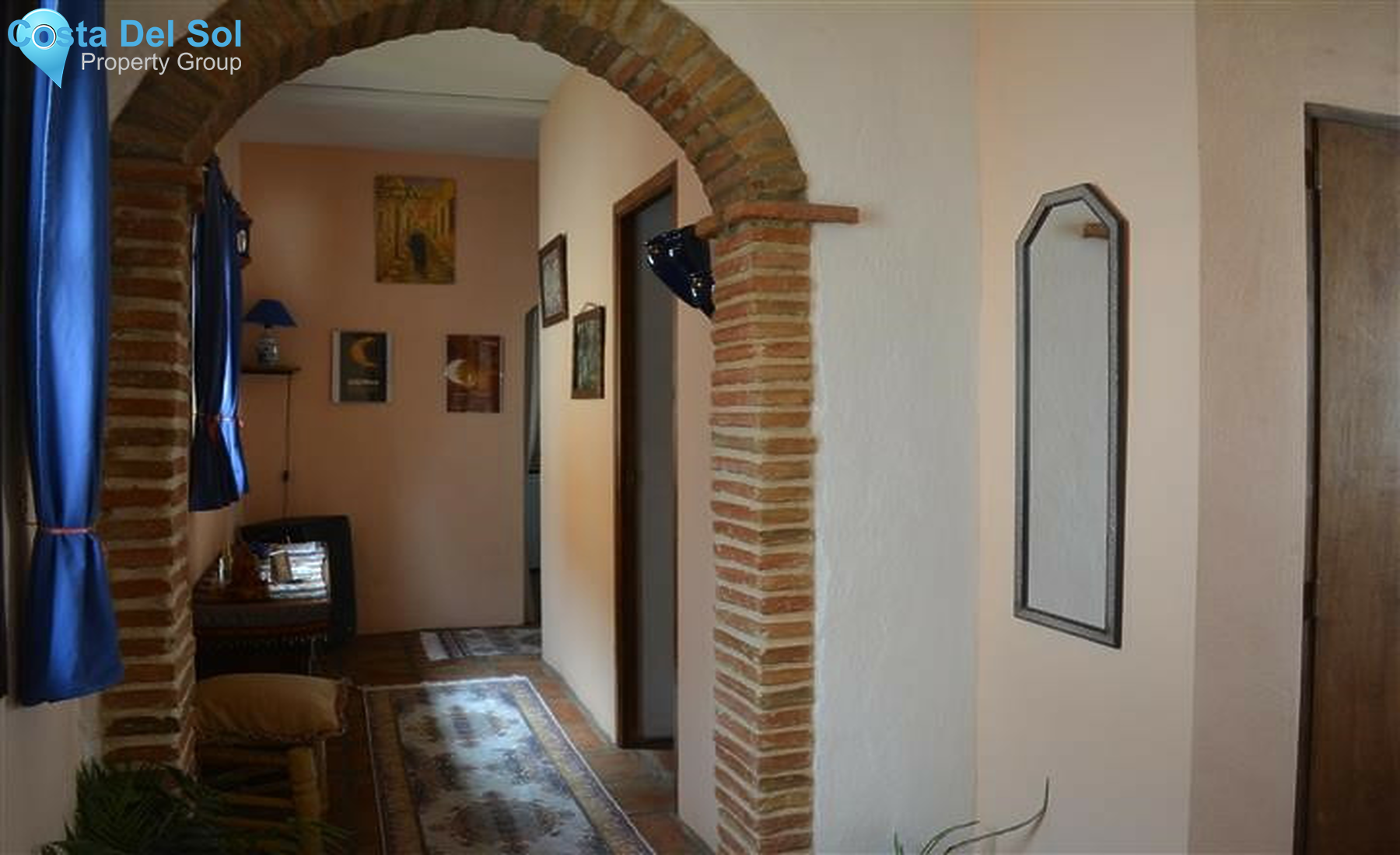 Townhouse in Guaro-1412448