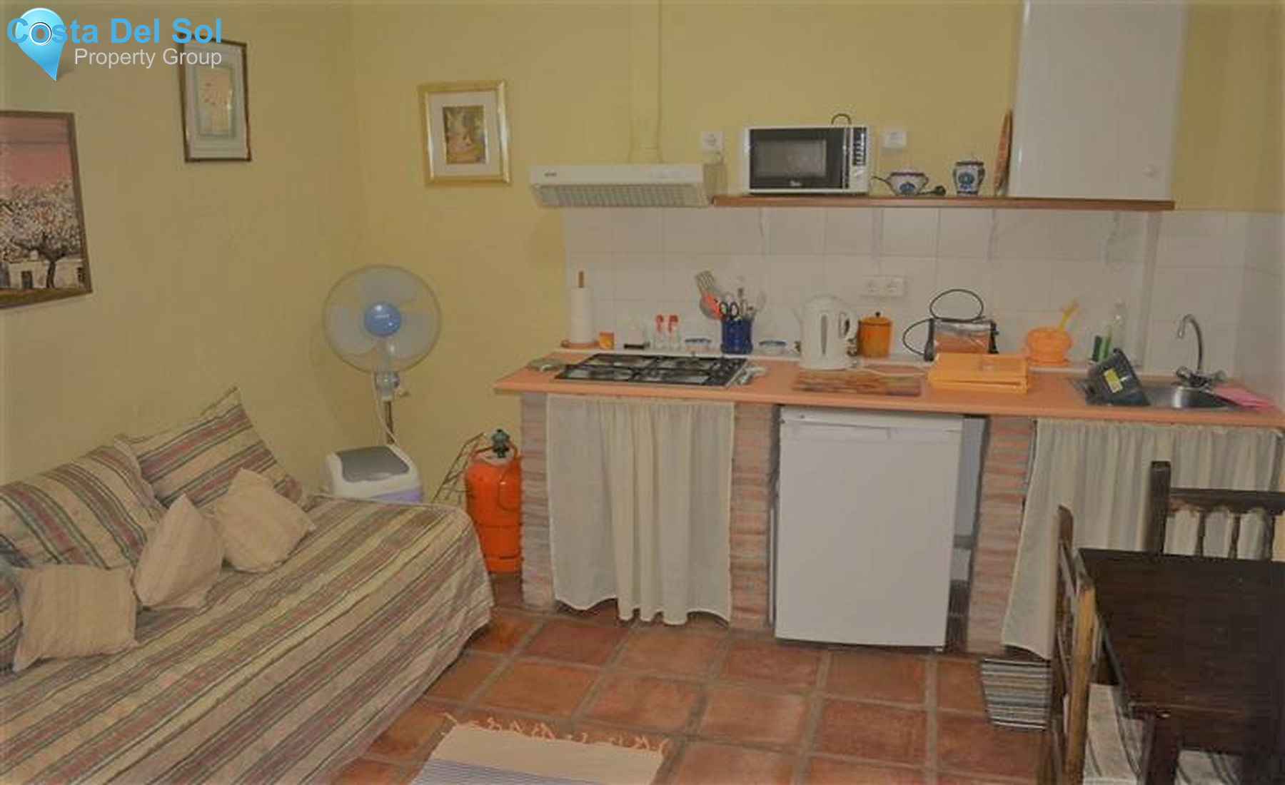 Townhouse in Guaro-1412437