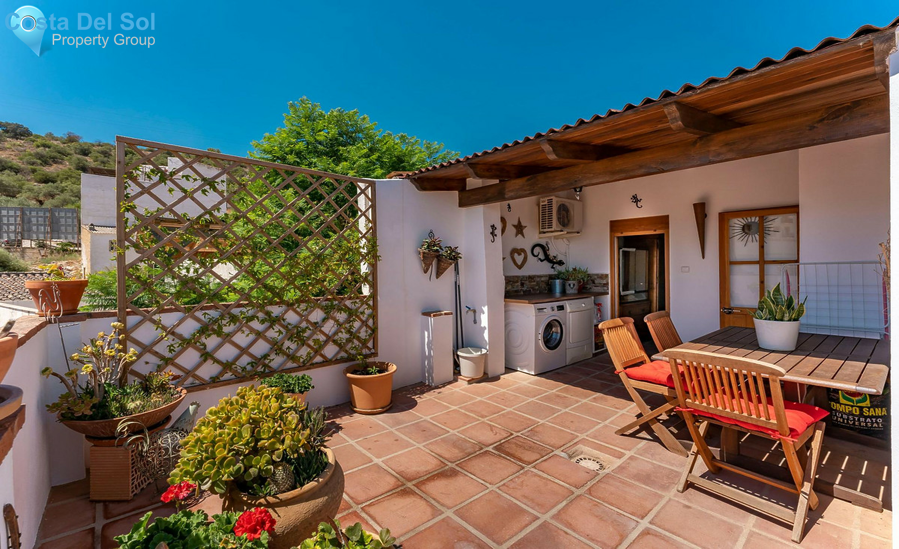 Townhouse in Guaro-1459648