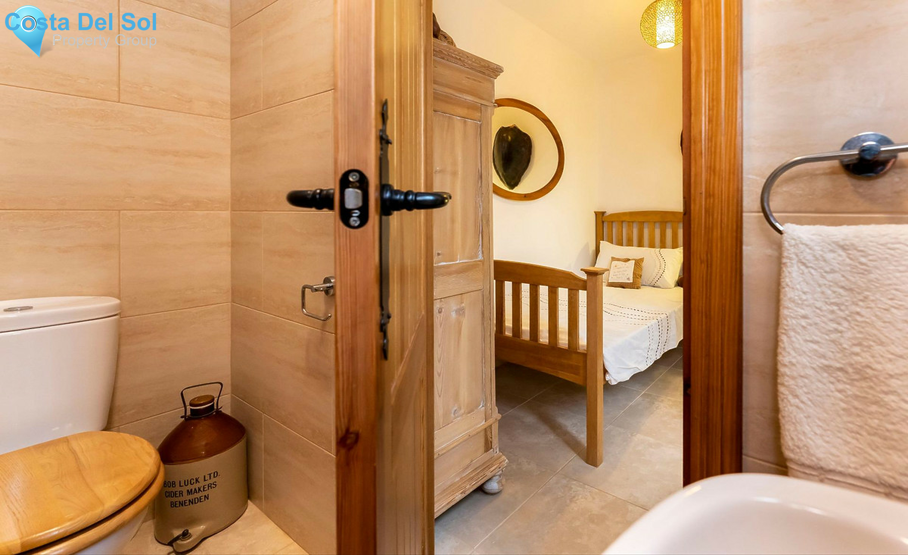 Townhouse in Guaro-1459664