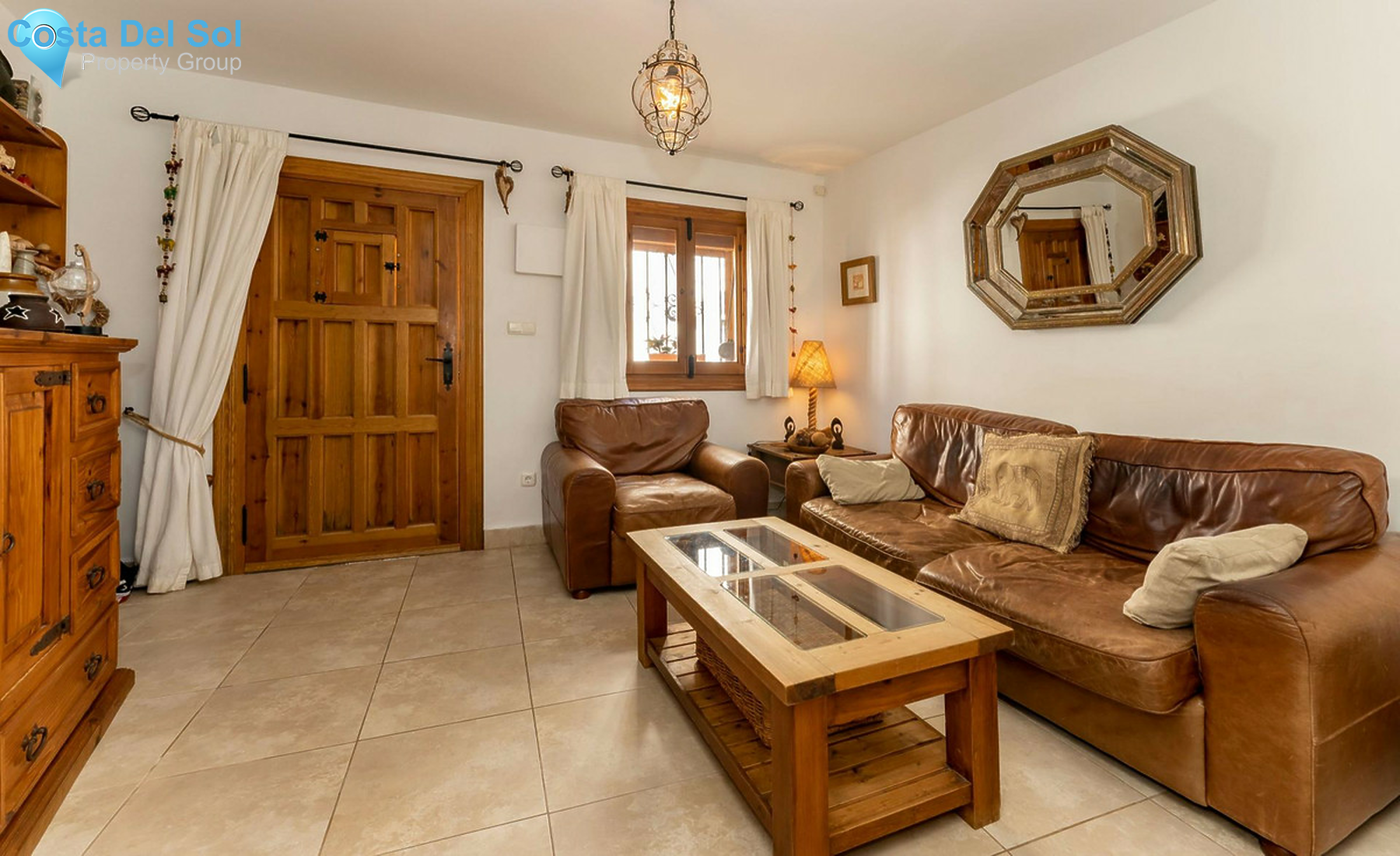 Townhouse in Guaro-1459651