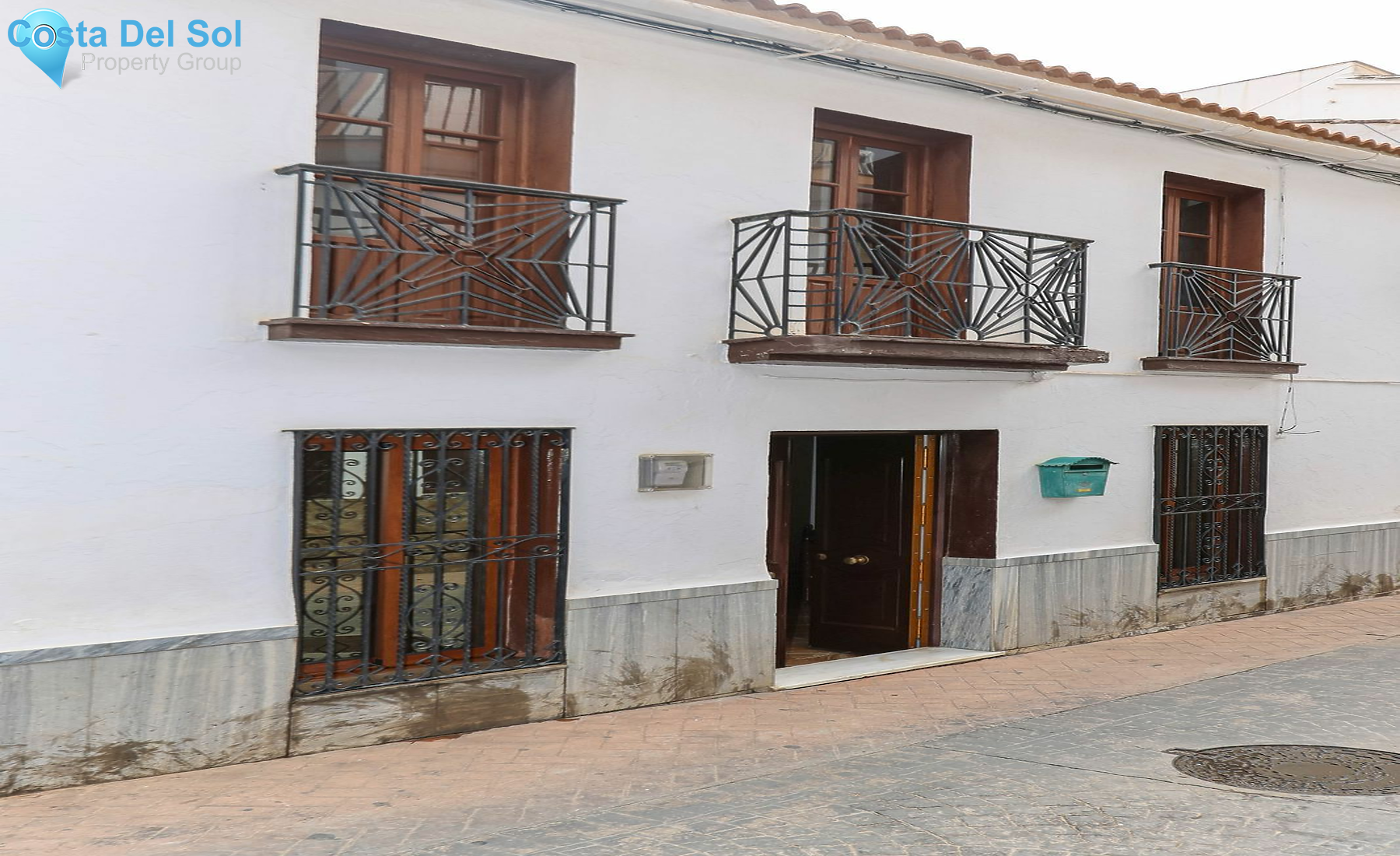 Townhouse in Guaro-1393786