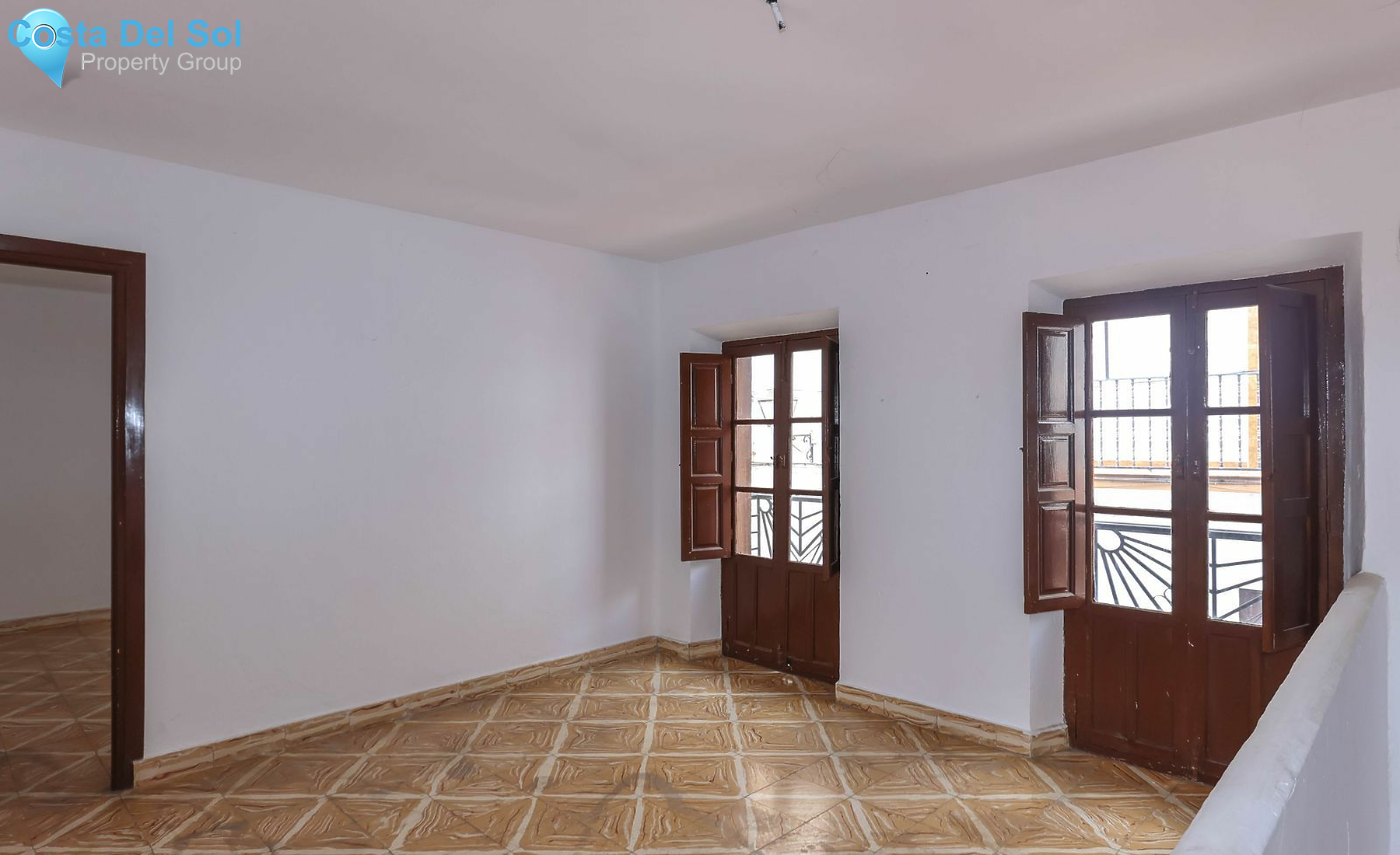 Townhouse in Guaro-1393797