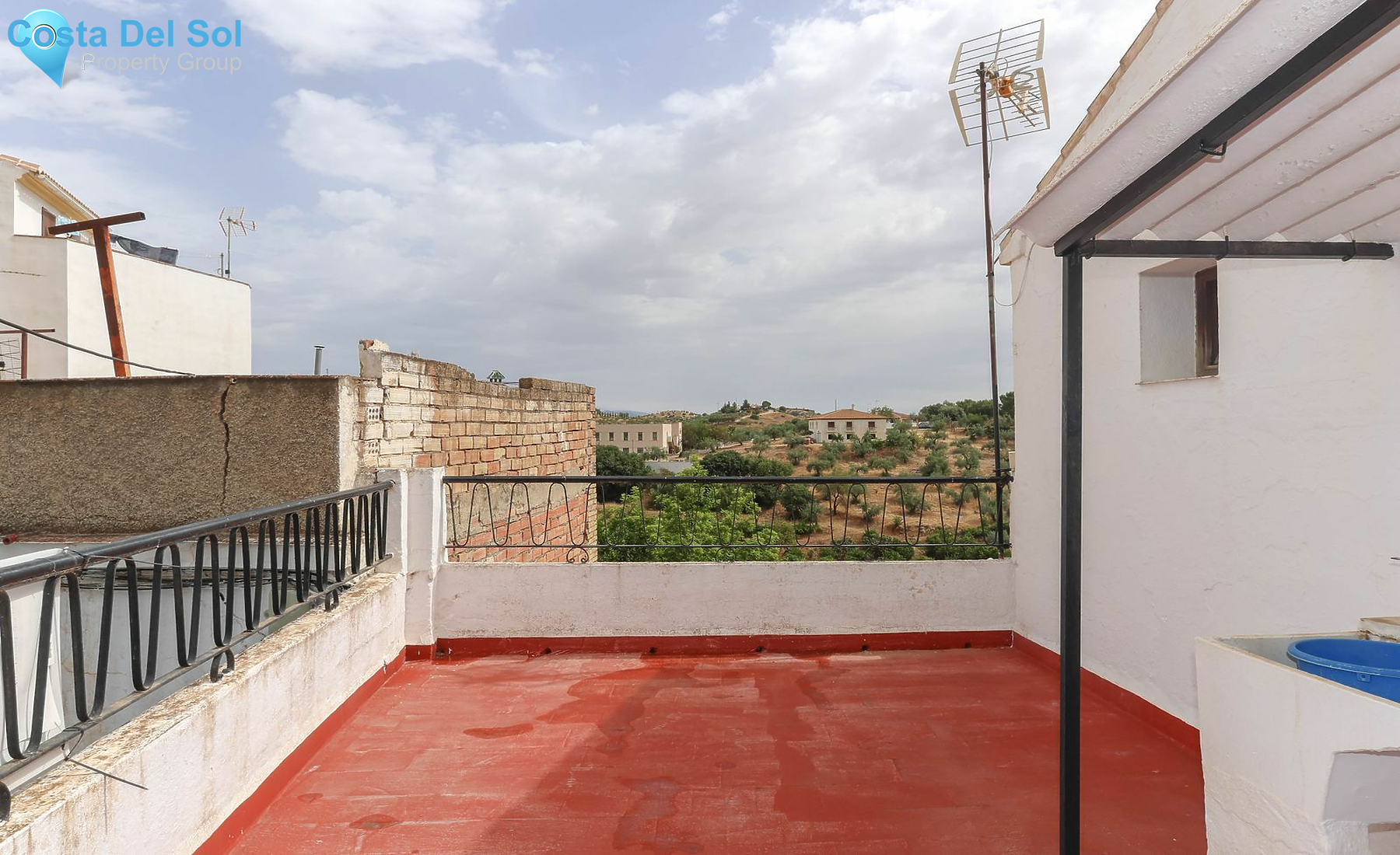 Townhouse in Guaro-1393798