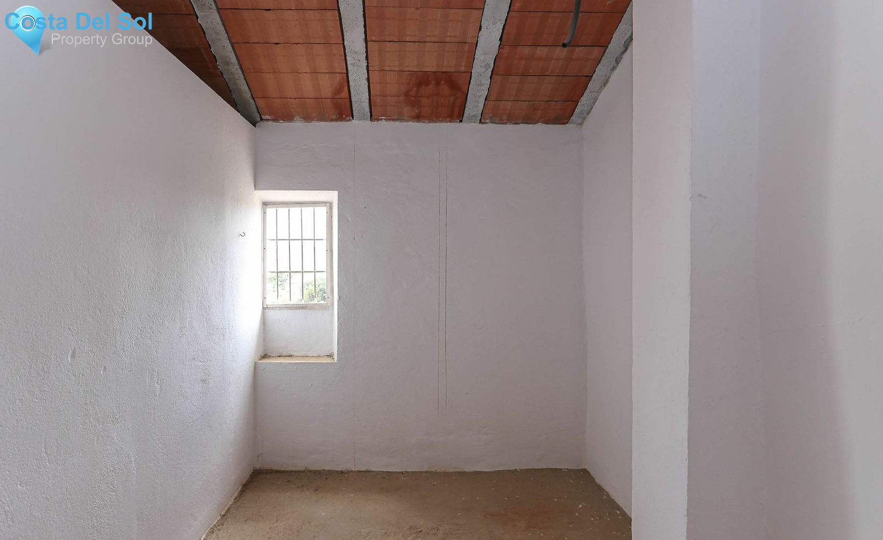 Townhouse in Guaro-1393803