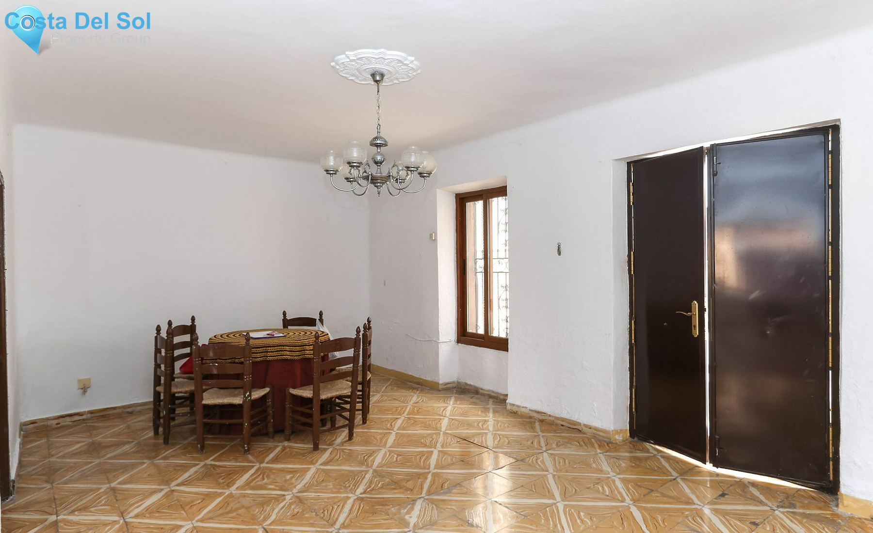 Townhouse in Guaro-1393789
