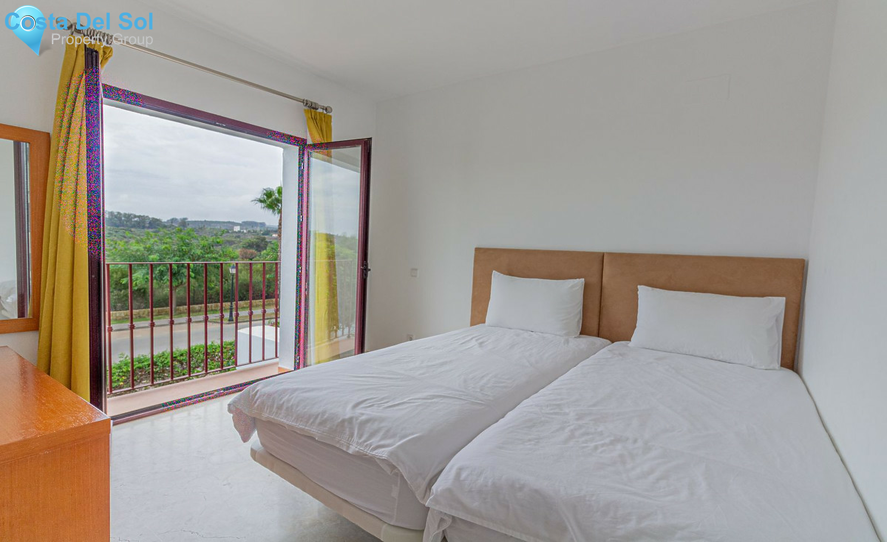 Townhouse in La Alcaidesa-1440436