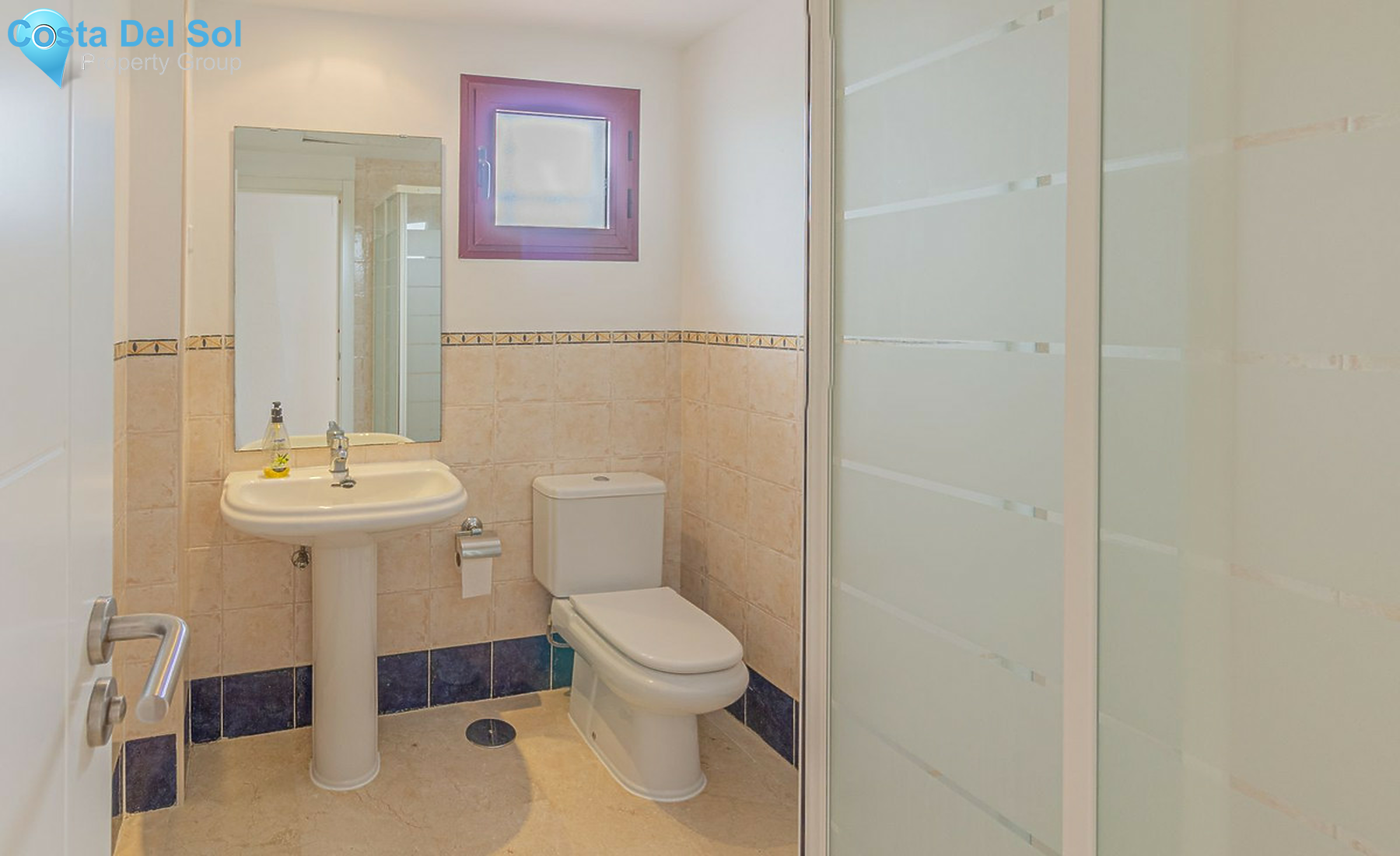 Townhouse in La Alcaidesa-1440439