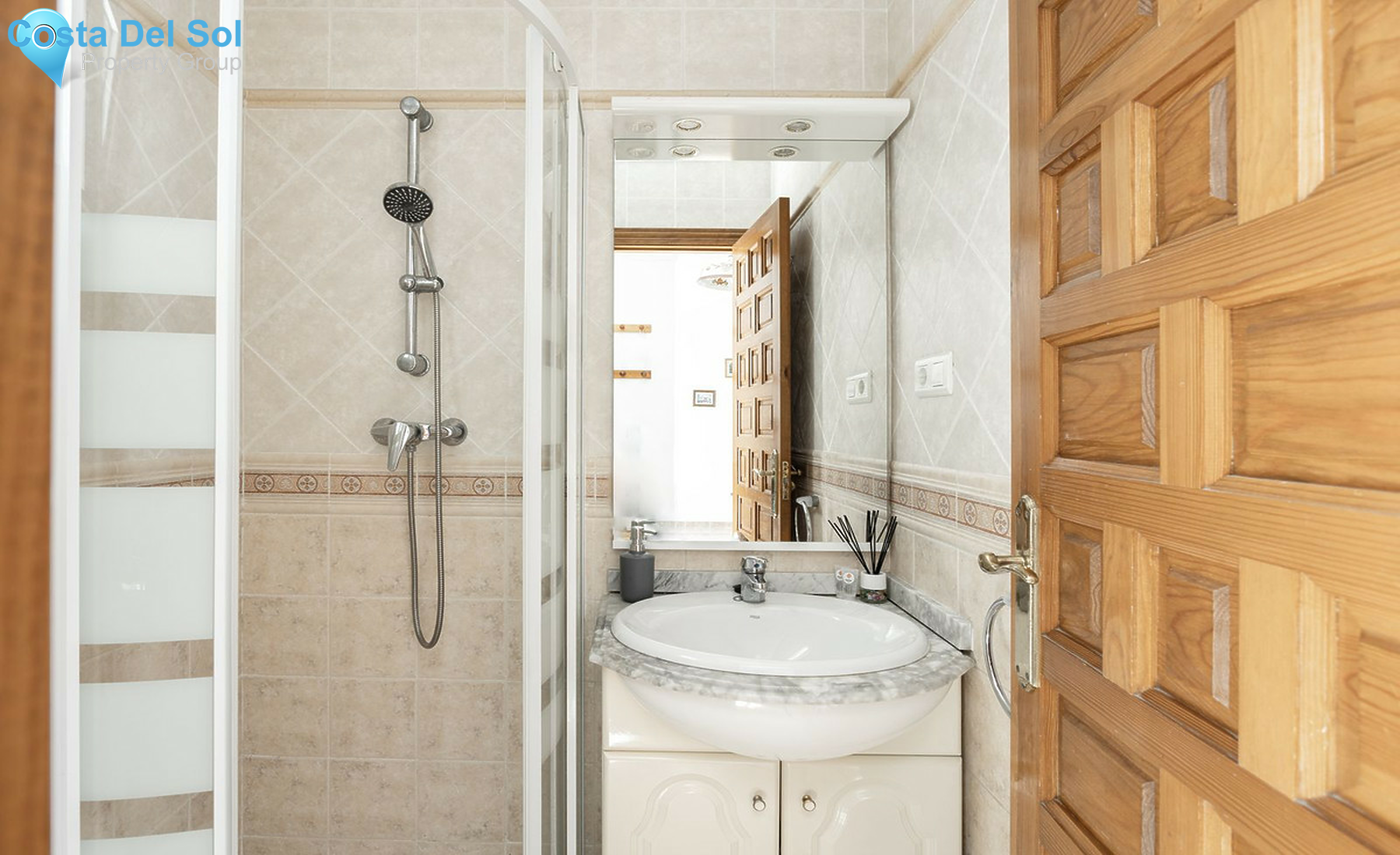 Townhouse in La Cala de Mijas-1559385
