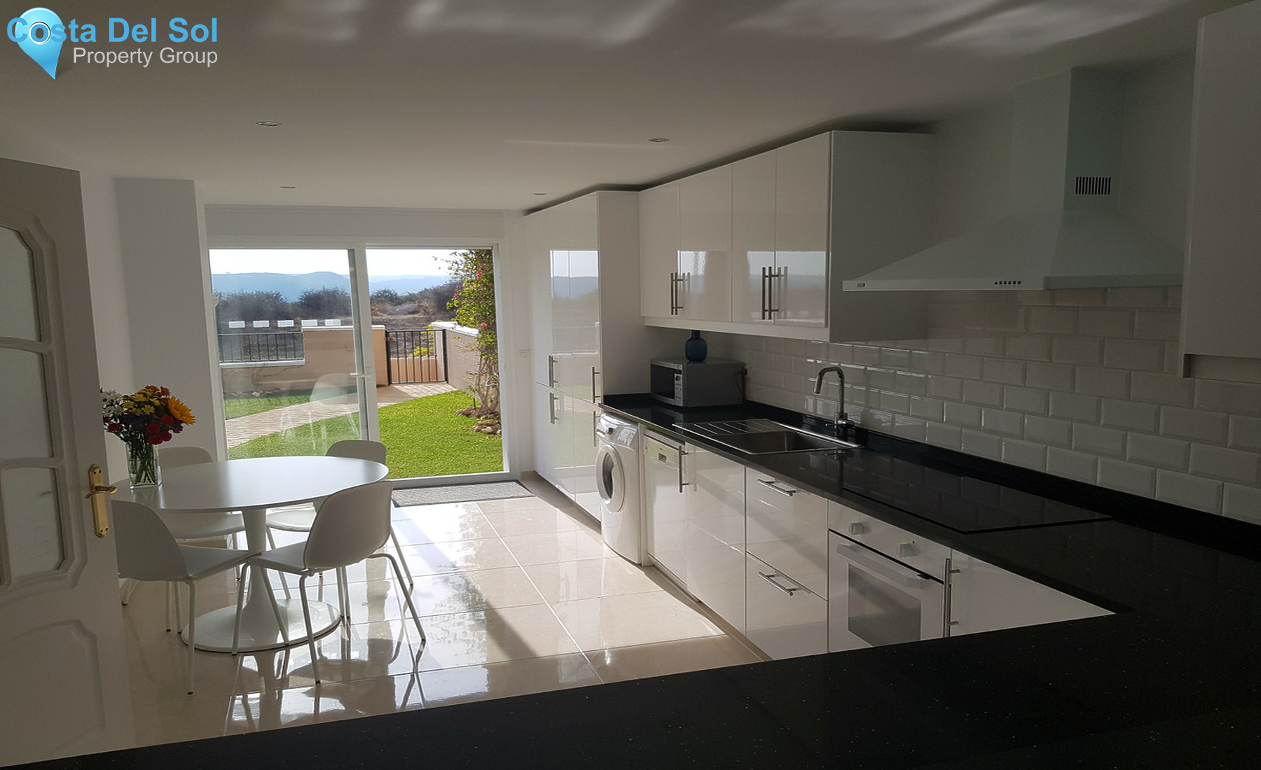 Townhouse in La Duquesa-1271378