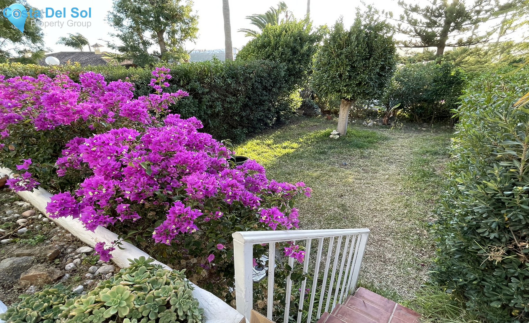 Townhouse in La Duquesa-688391