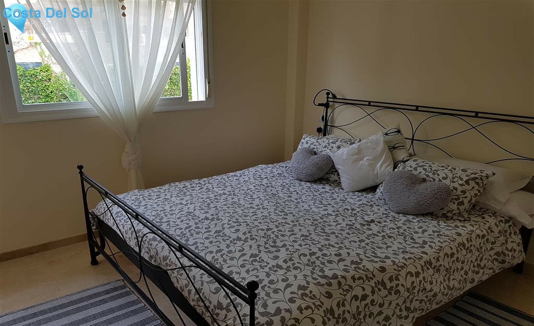 Townhouse in La Duquesa-1321421