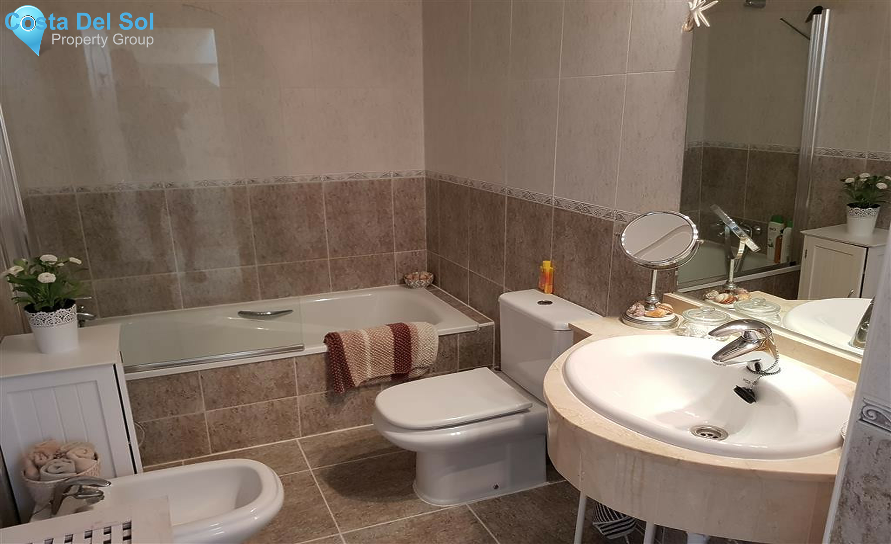 Townhouse in La Duquesa-1321422