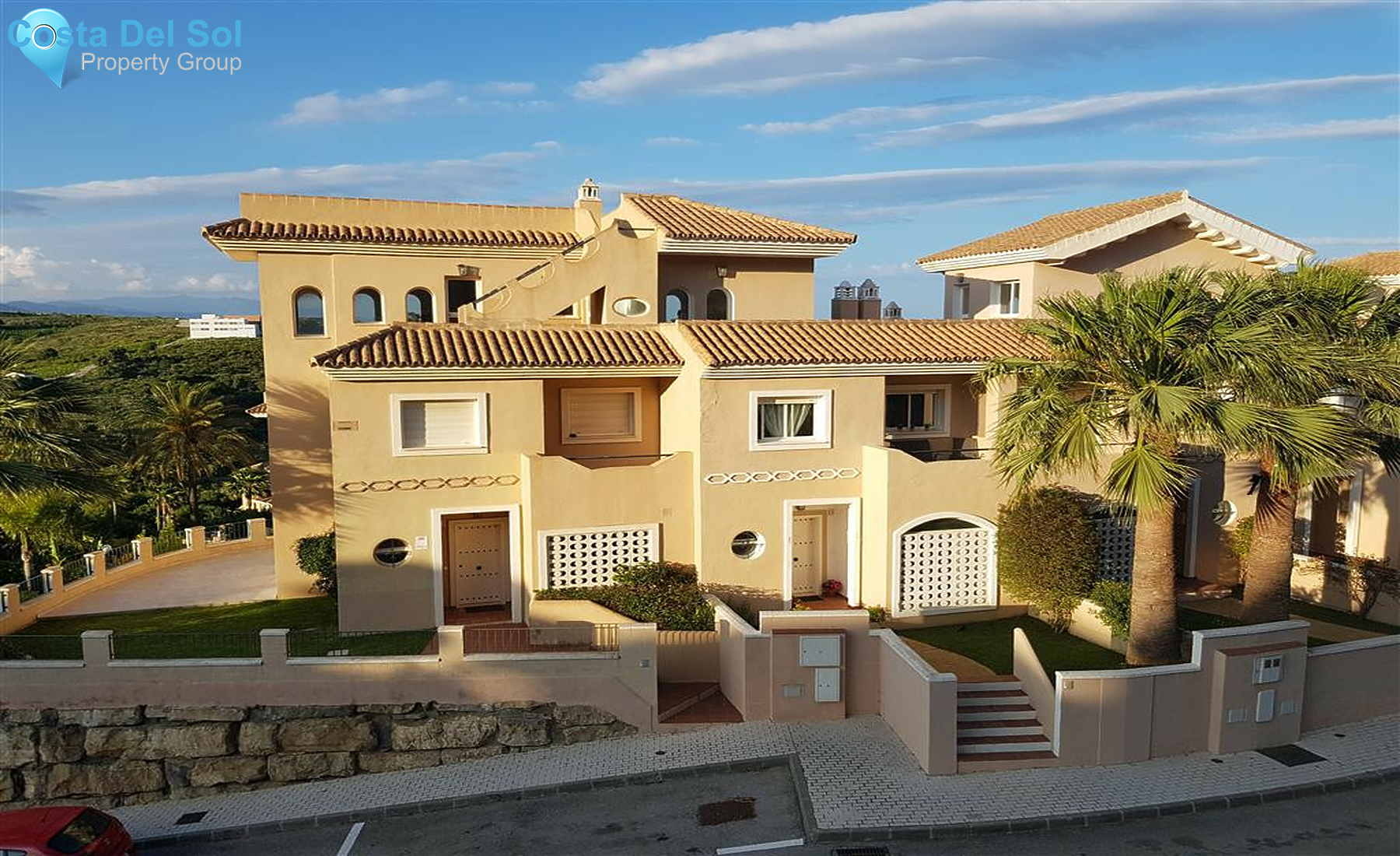 Townhouse in La Duquesa-1321410