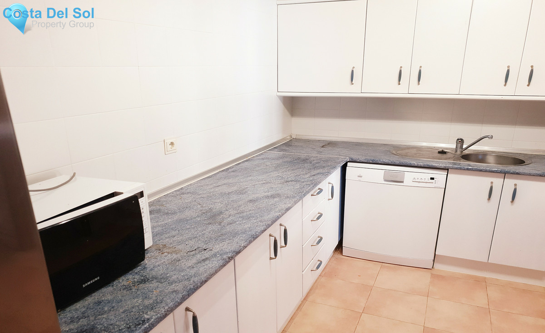 Townhouse in La Duquesa-1322086