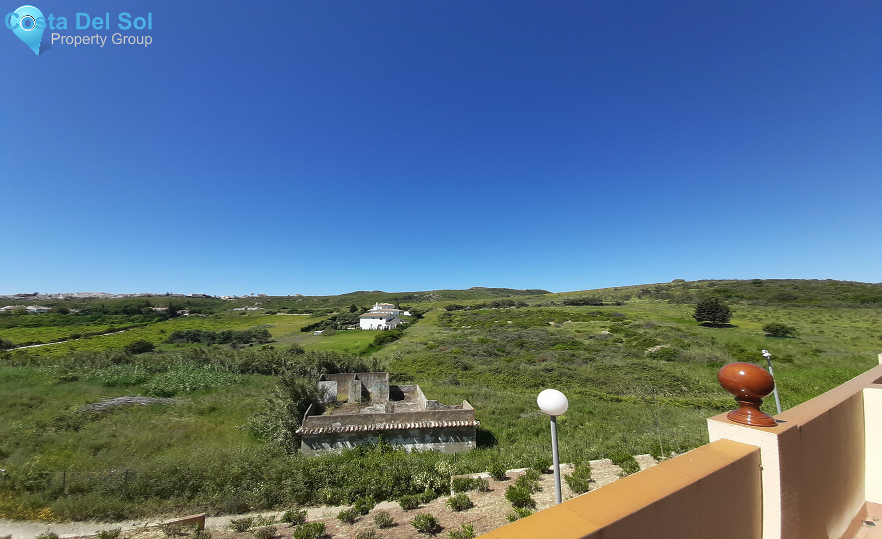 Townhouse in La Duquesa