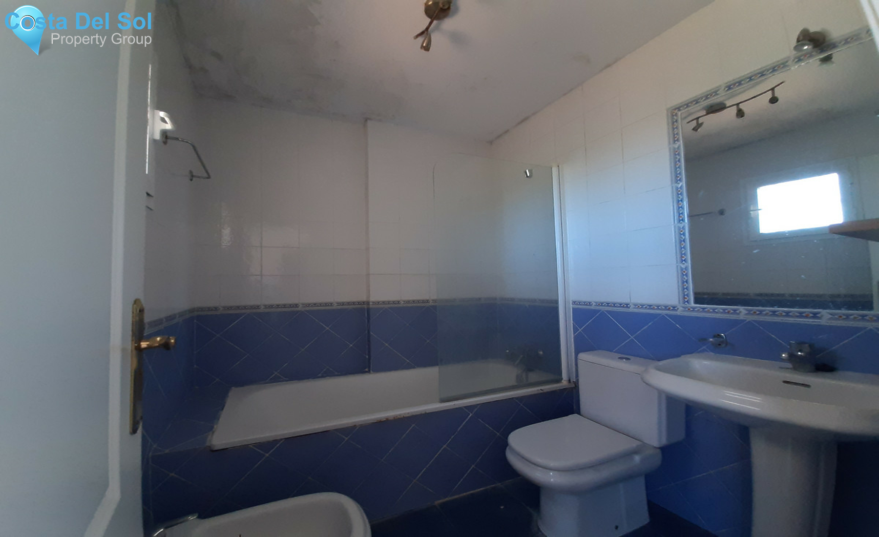 Townhouse in La Duquesa-1324094