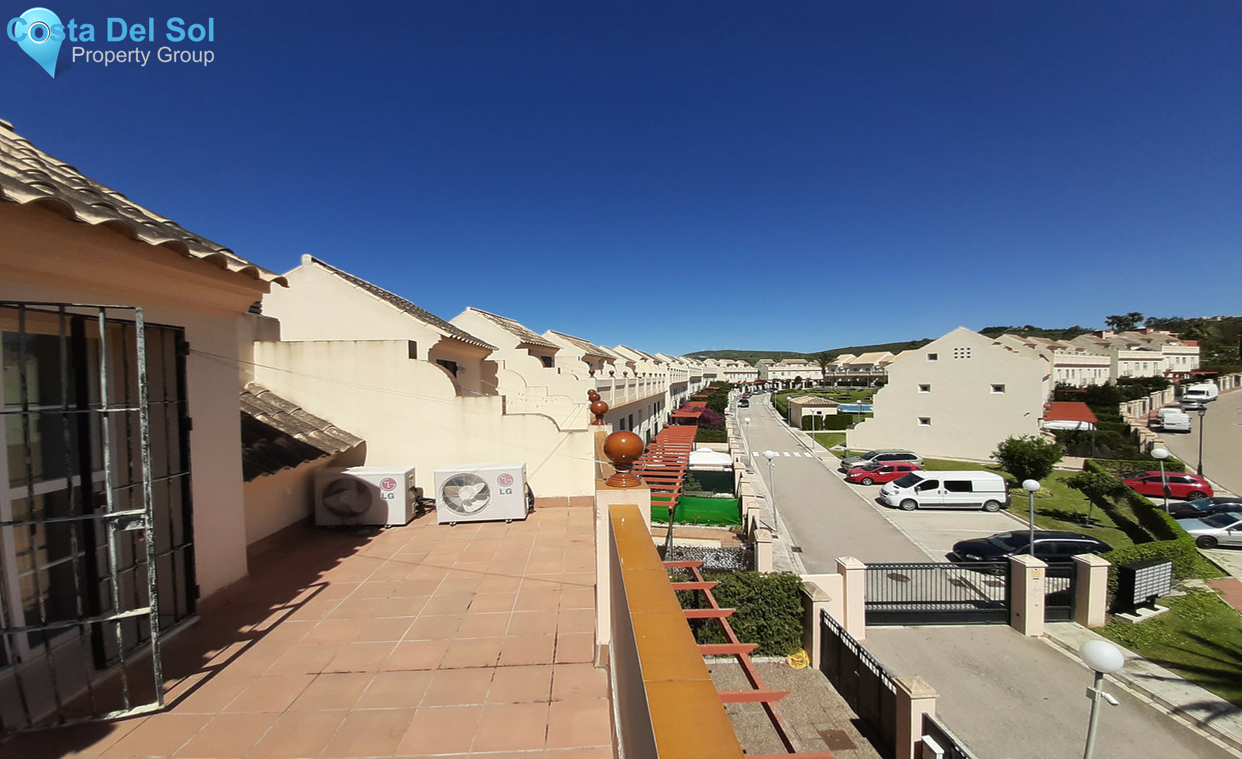 Townhouse in La Duquesa-1324098