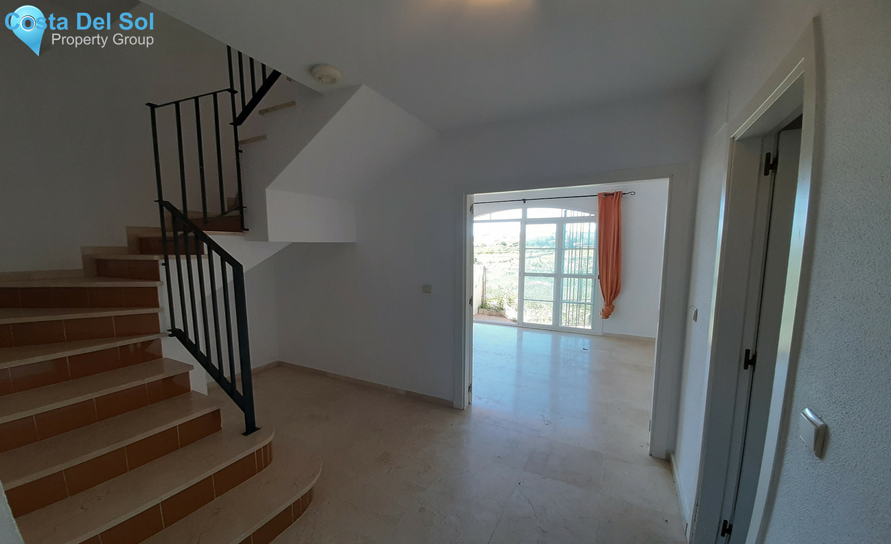 Townhouse in La Duquesa-1324089