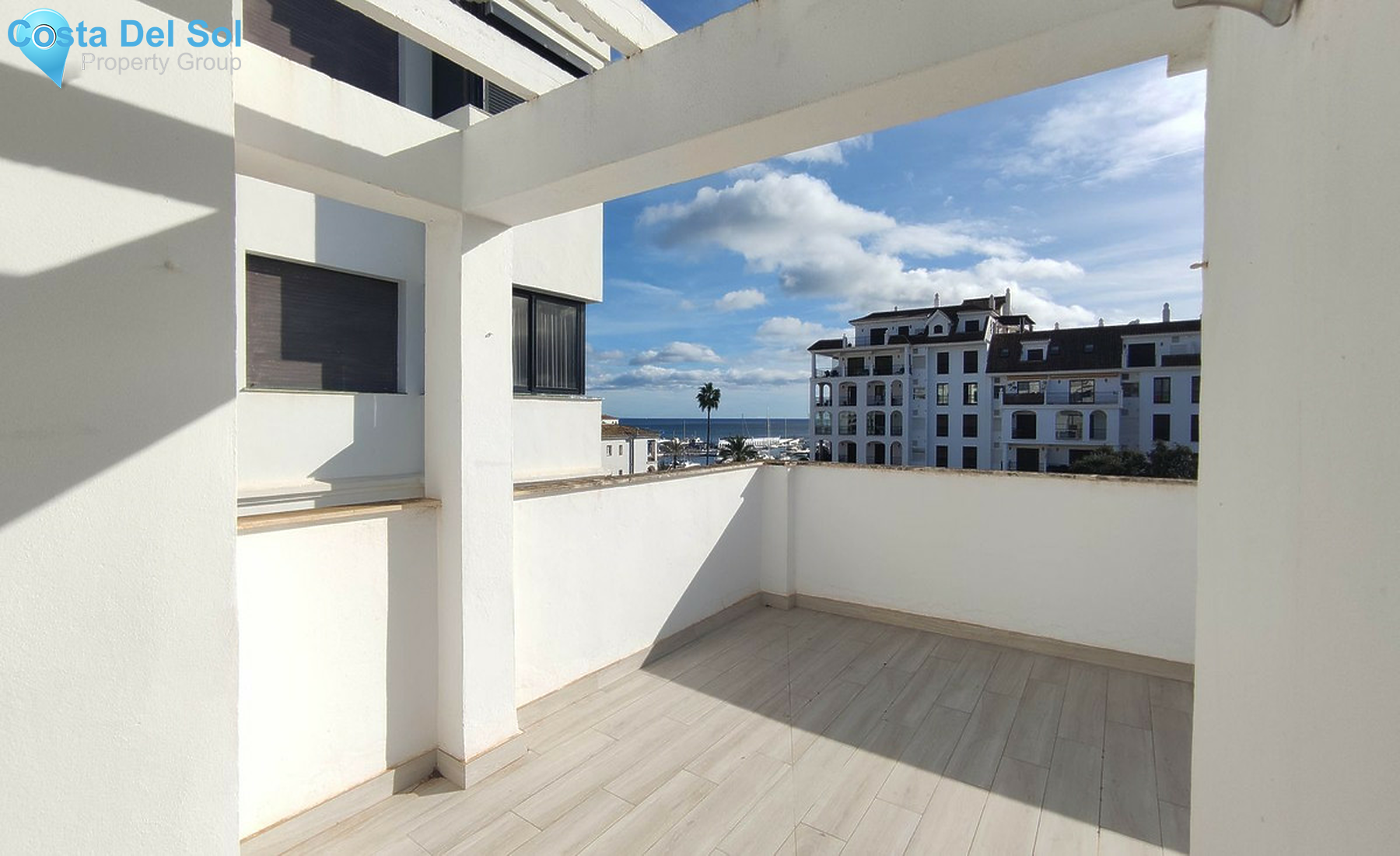 Townhouse in La Duquesa-1524596