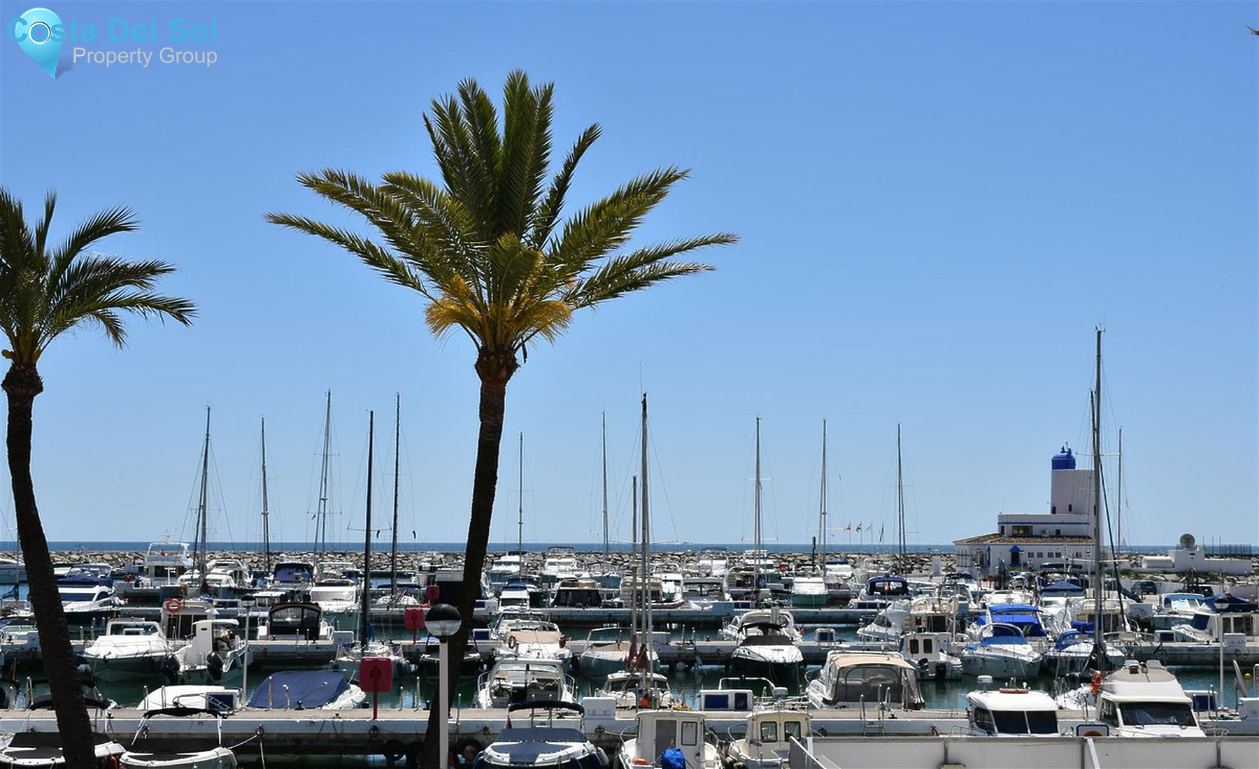 Townhouse in La Duquesa-1524597