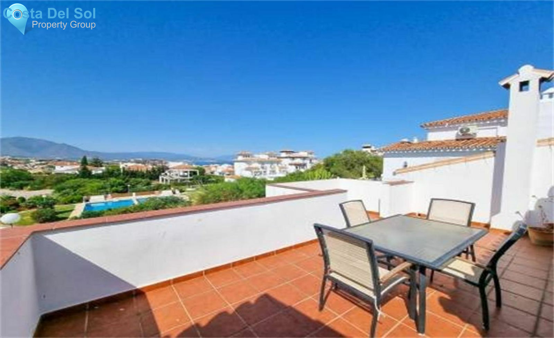 Townhouse in La Duquesa-1160215