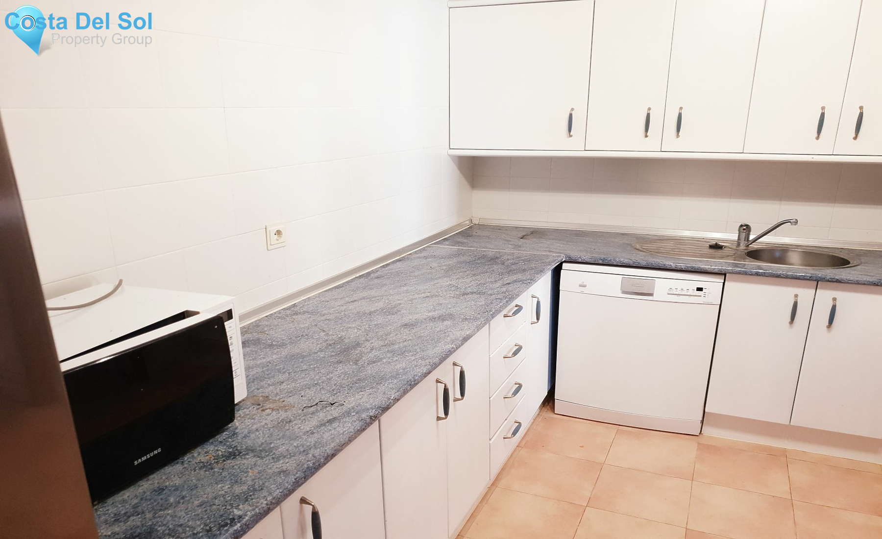 Townhouse in La Duquesa-1183242