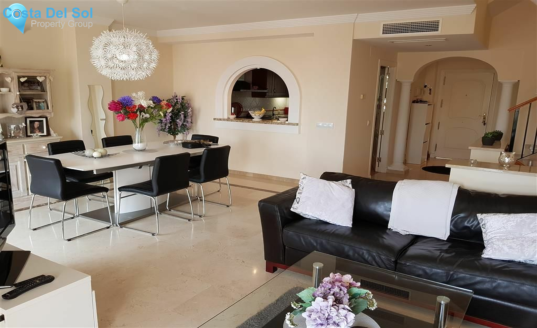 Townhouse in La Duquesa