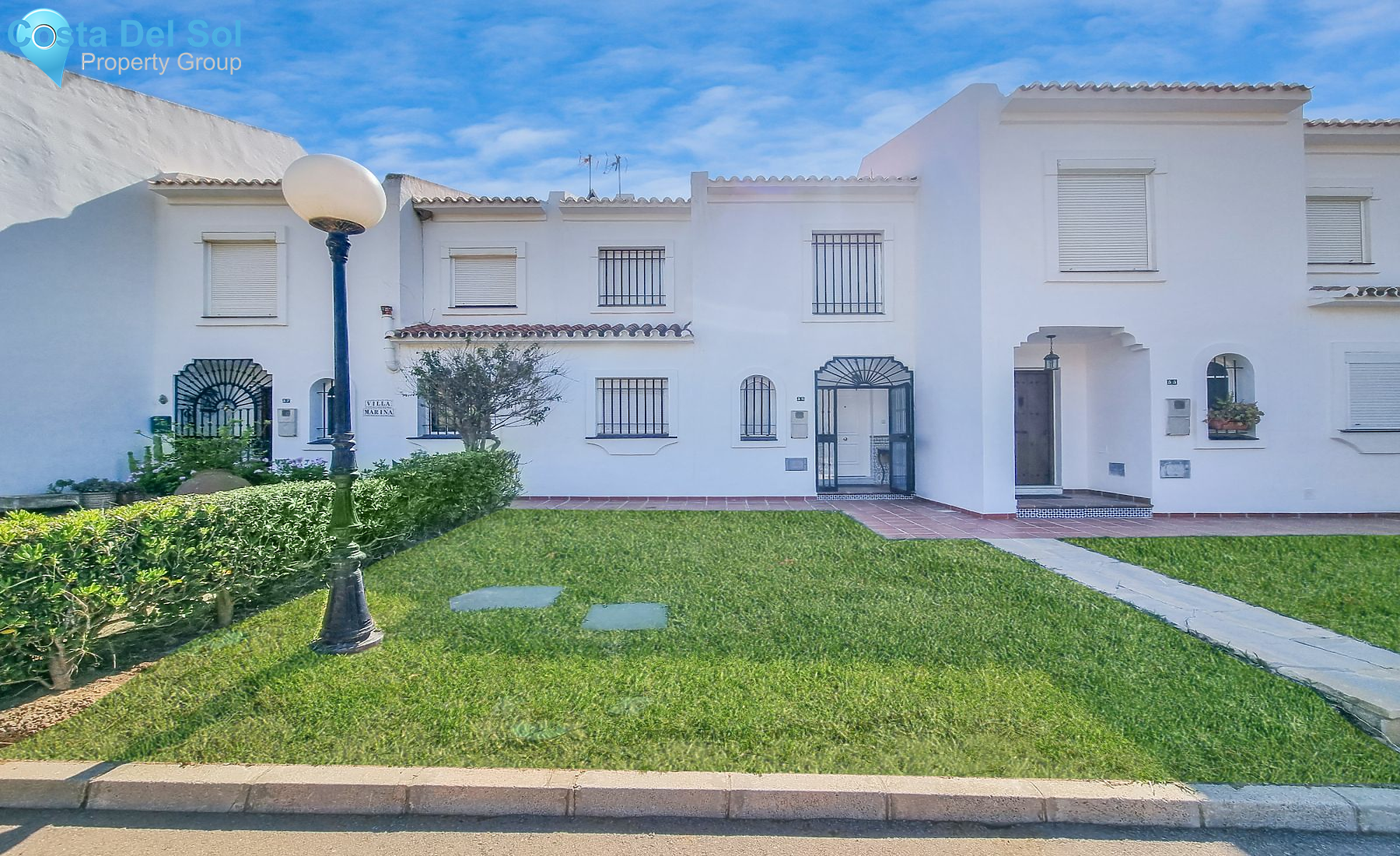 Townhouse in La Duquesa-1187895
