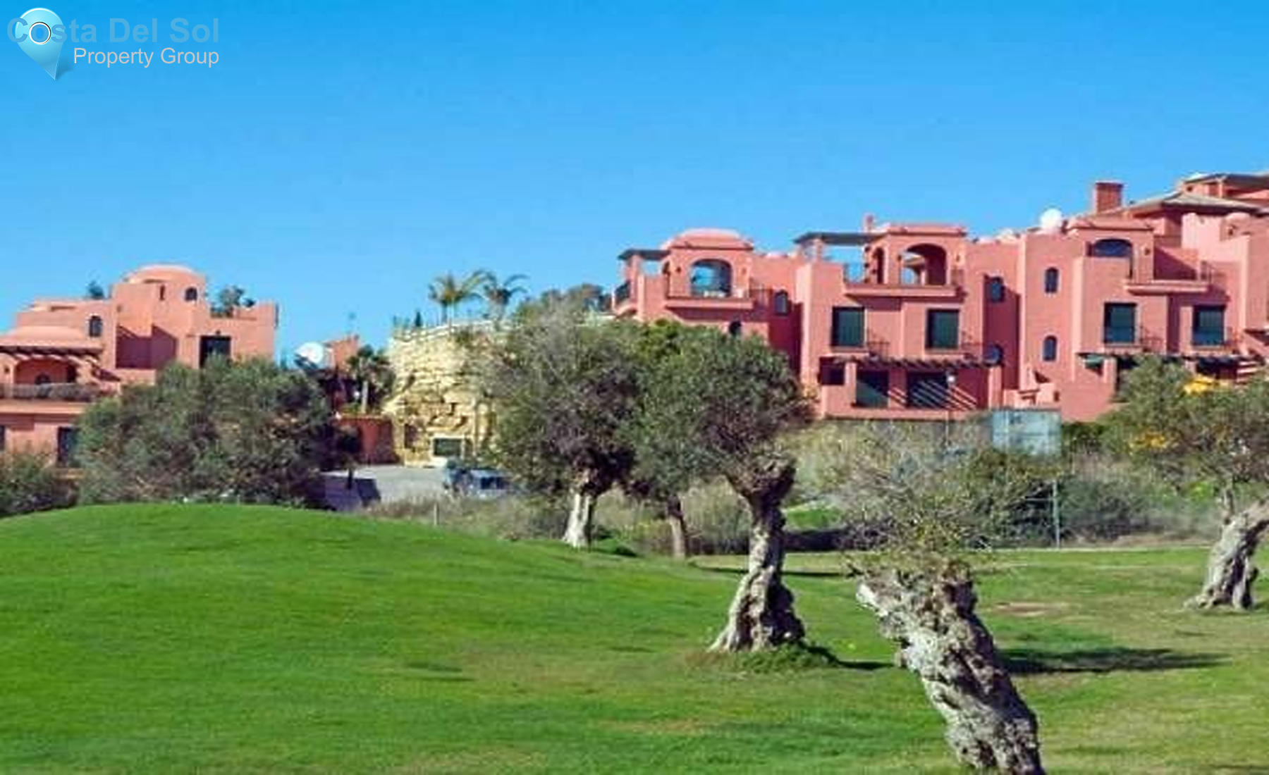 Townhouse in La Duquesa-1194846