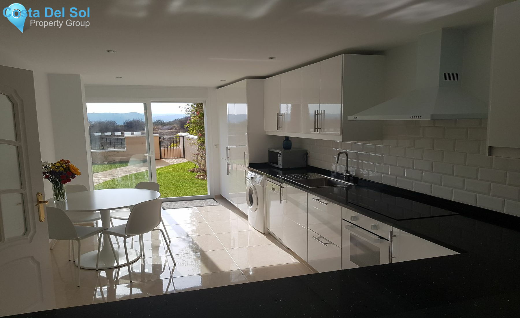 Townhouse in La Duquesa-1396326