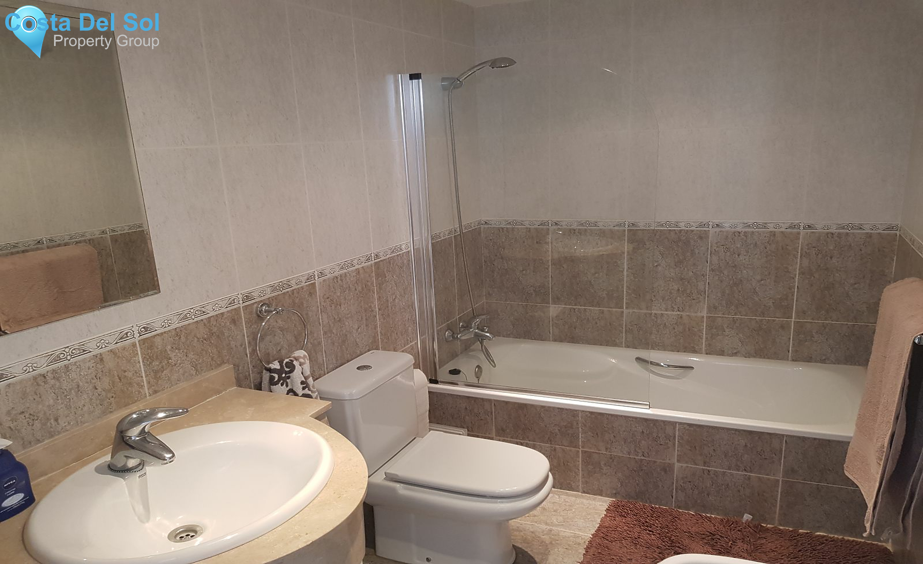 Townhouse in La Duquesa-1396341