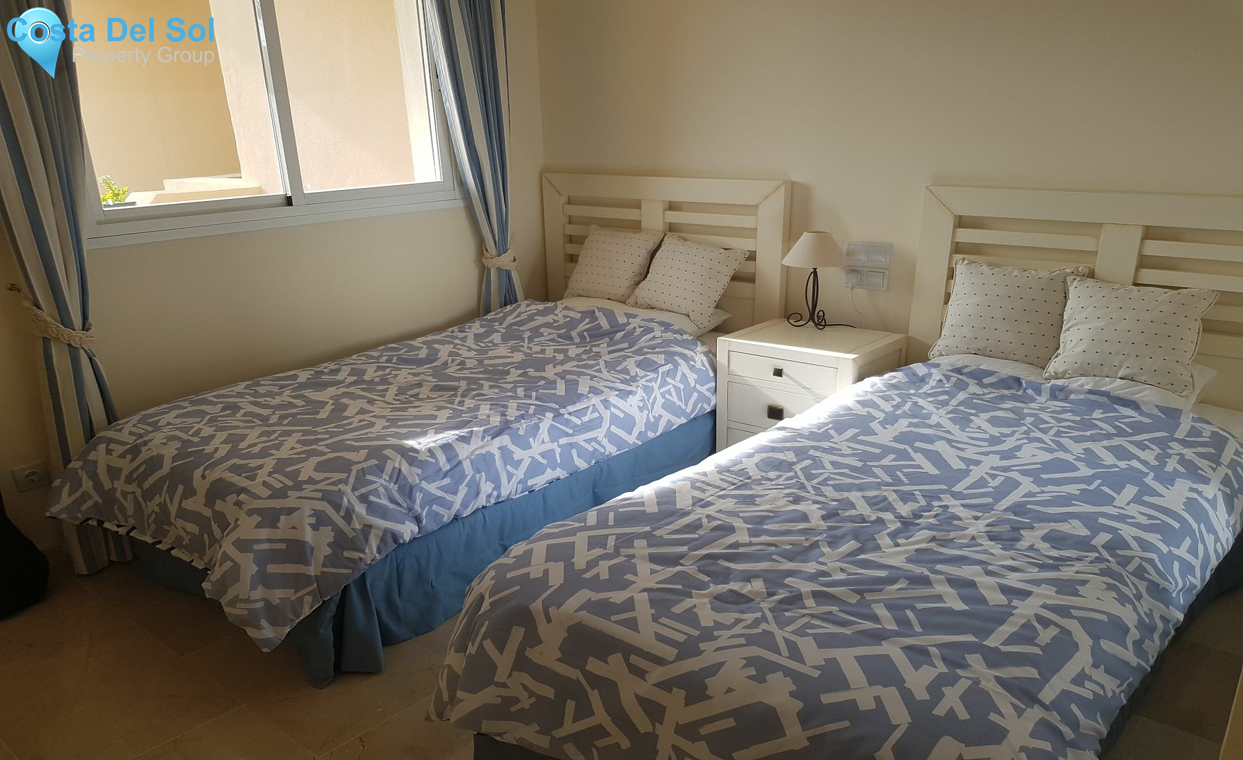 Townhouse in La Duquesa-1396345
