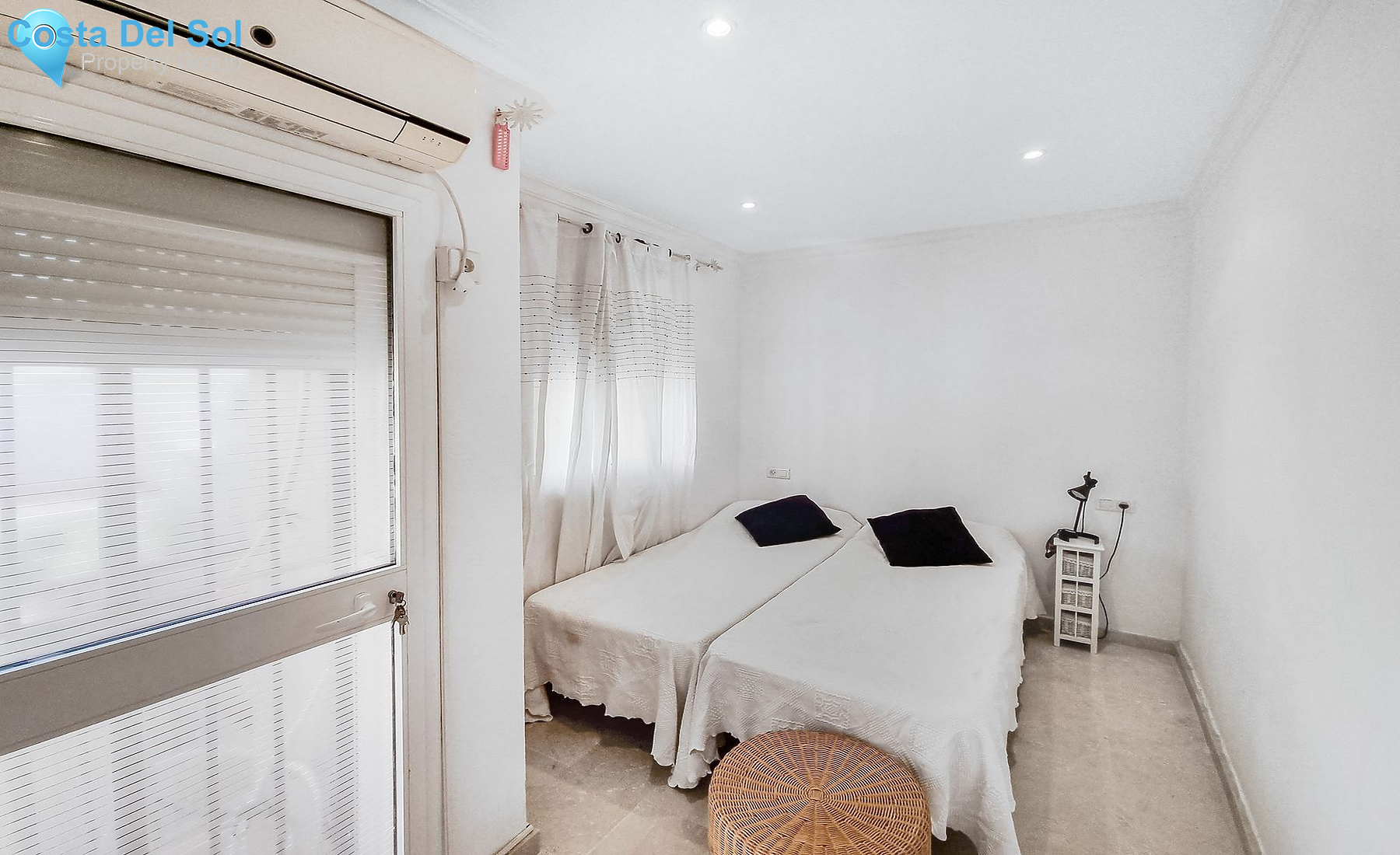 Townhouse in La Duquesa-1424061