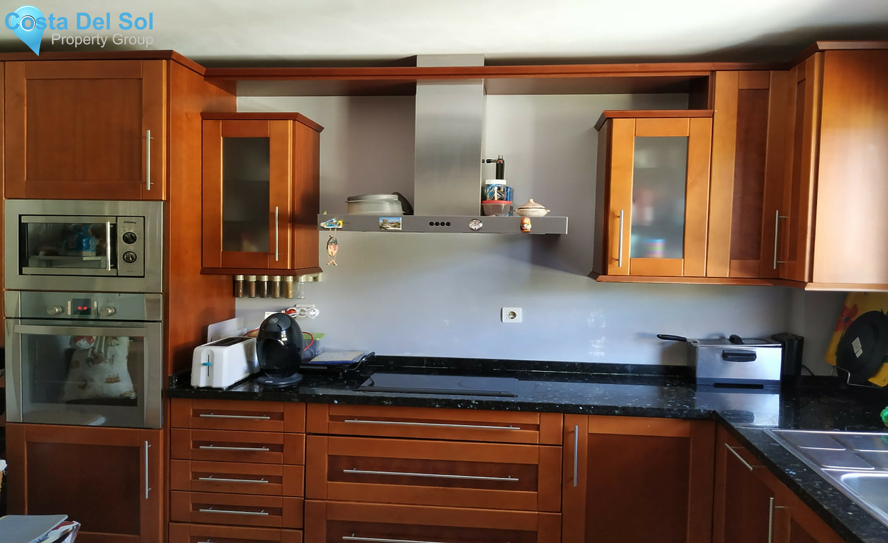 Townhouse in La Línea-1354008