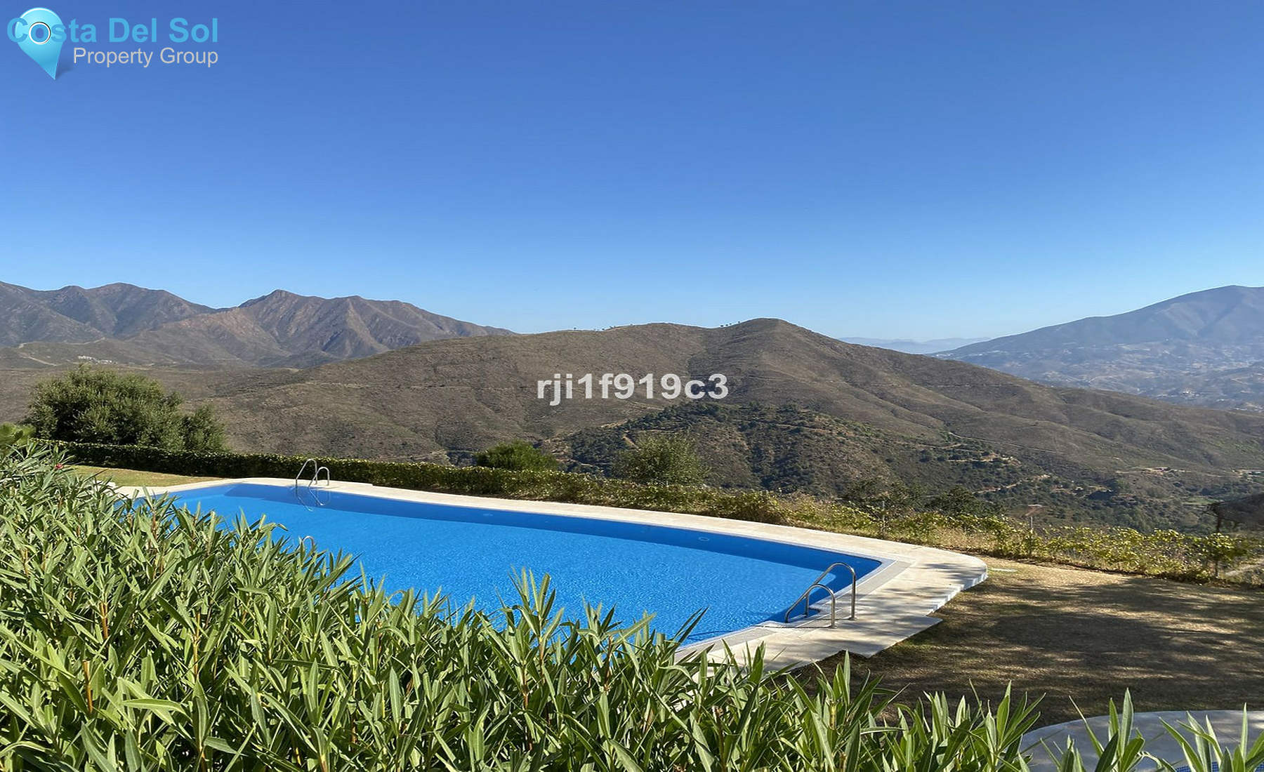 Townhouse in La Mairena-1438974