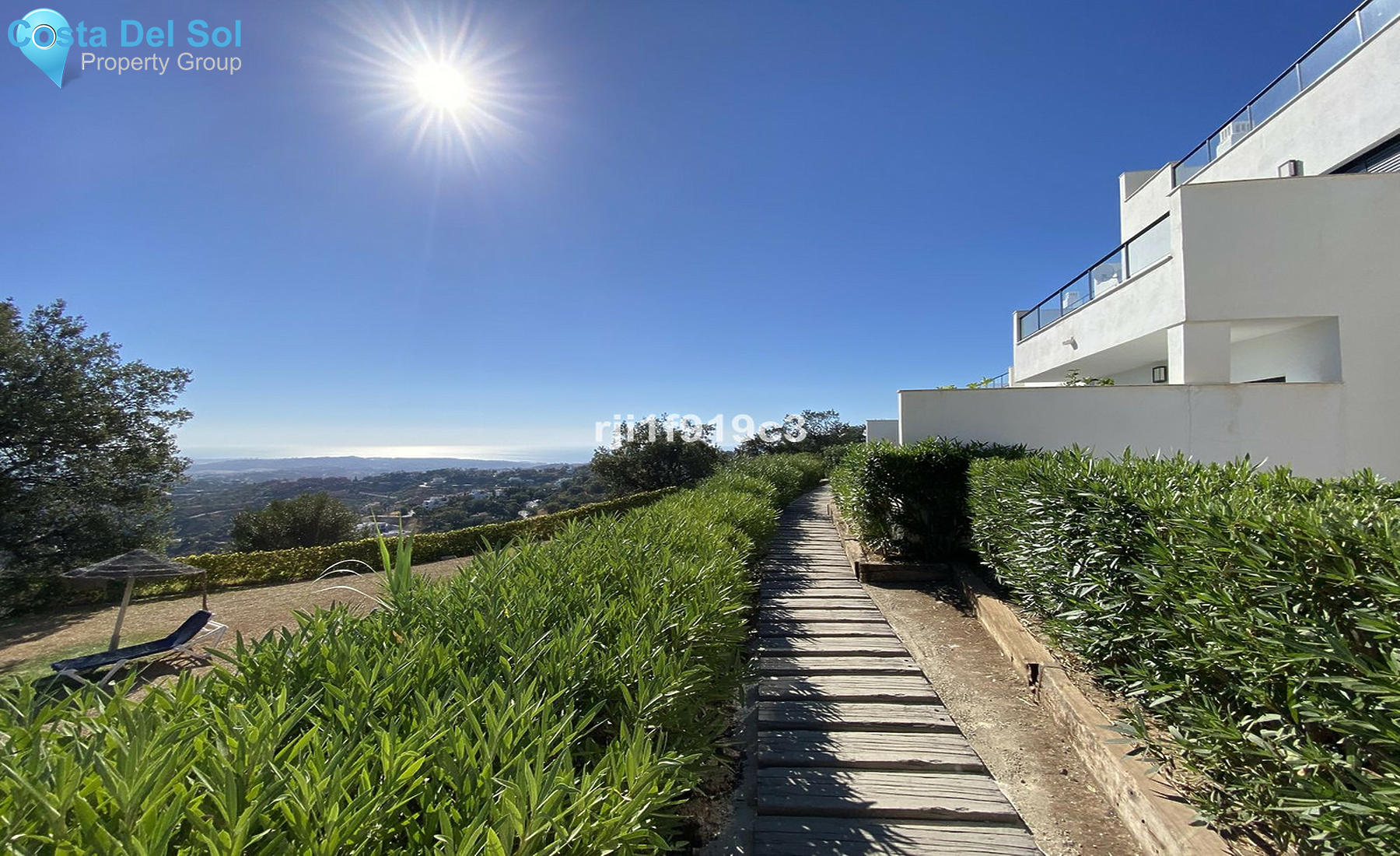 Townhouse in La Mairena-1438963