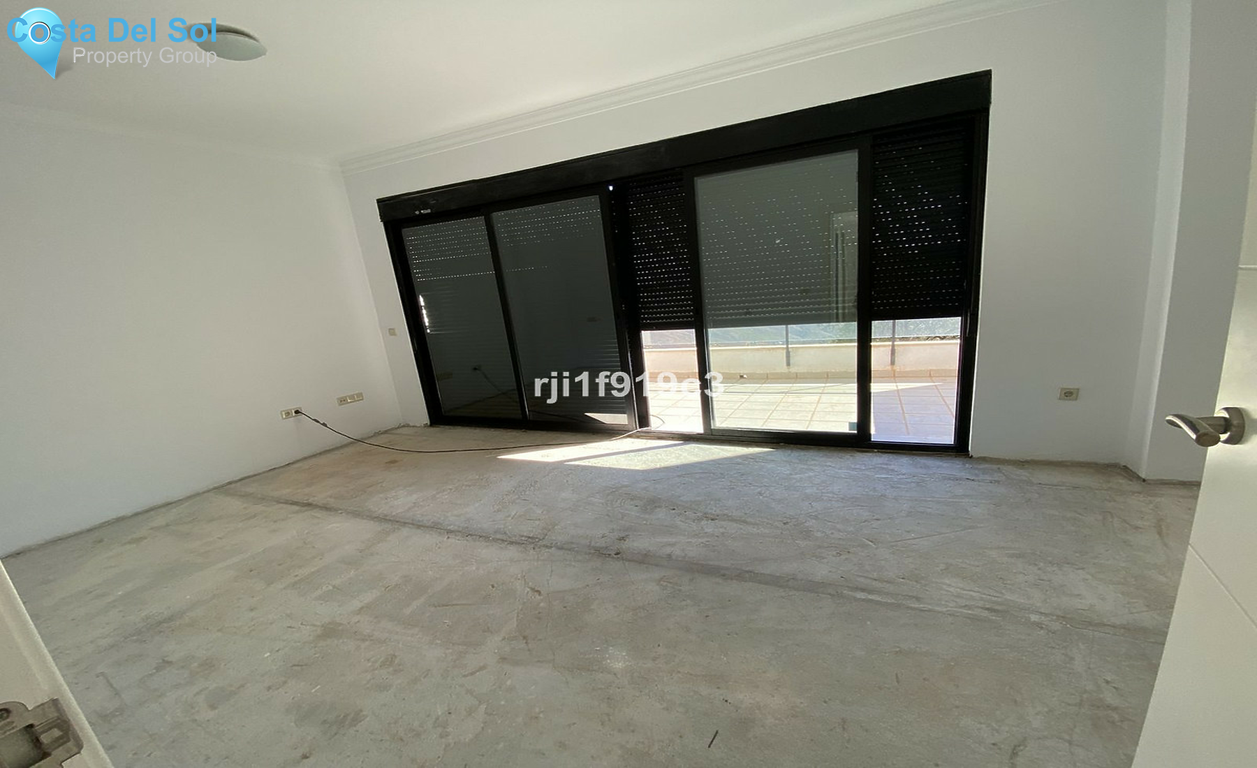Townhouse in La Mairena-1438969