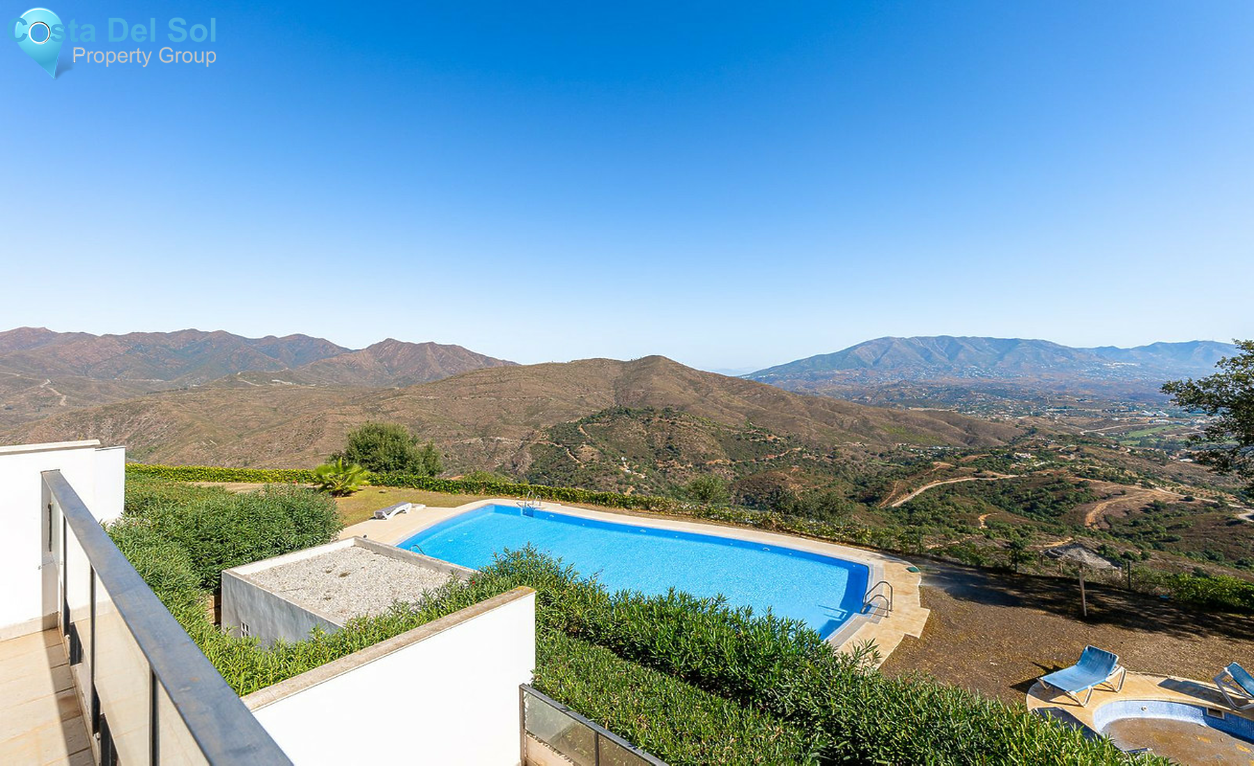 Townhouse in La Mairena-1456134