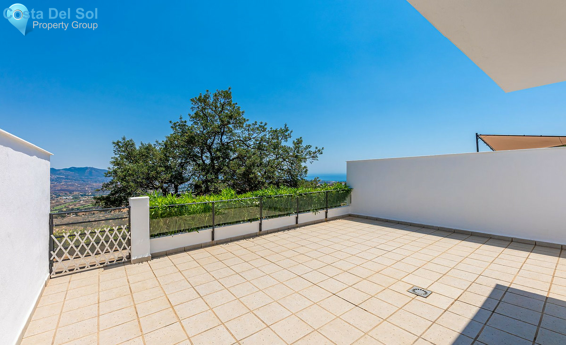 Townhouse in La Mairena-1456123