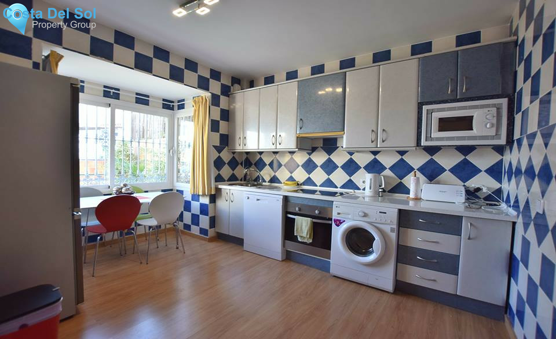 Townhouse in Los Boliches-1277363