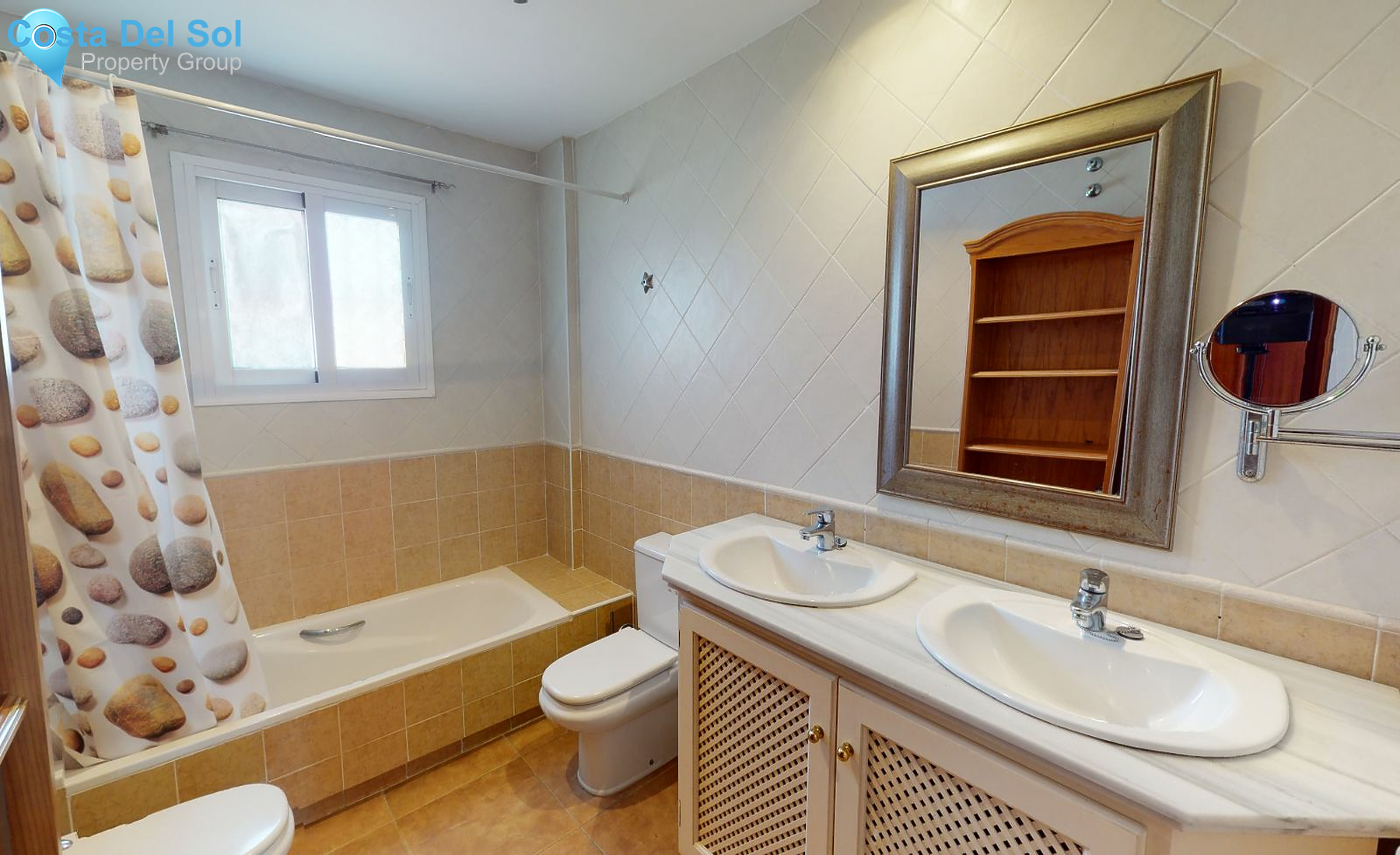 Townhouse in Los Boliches-1184915