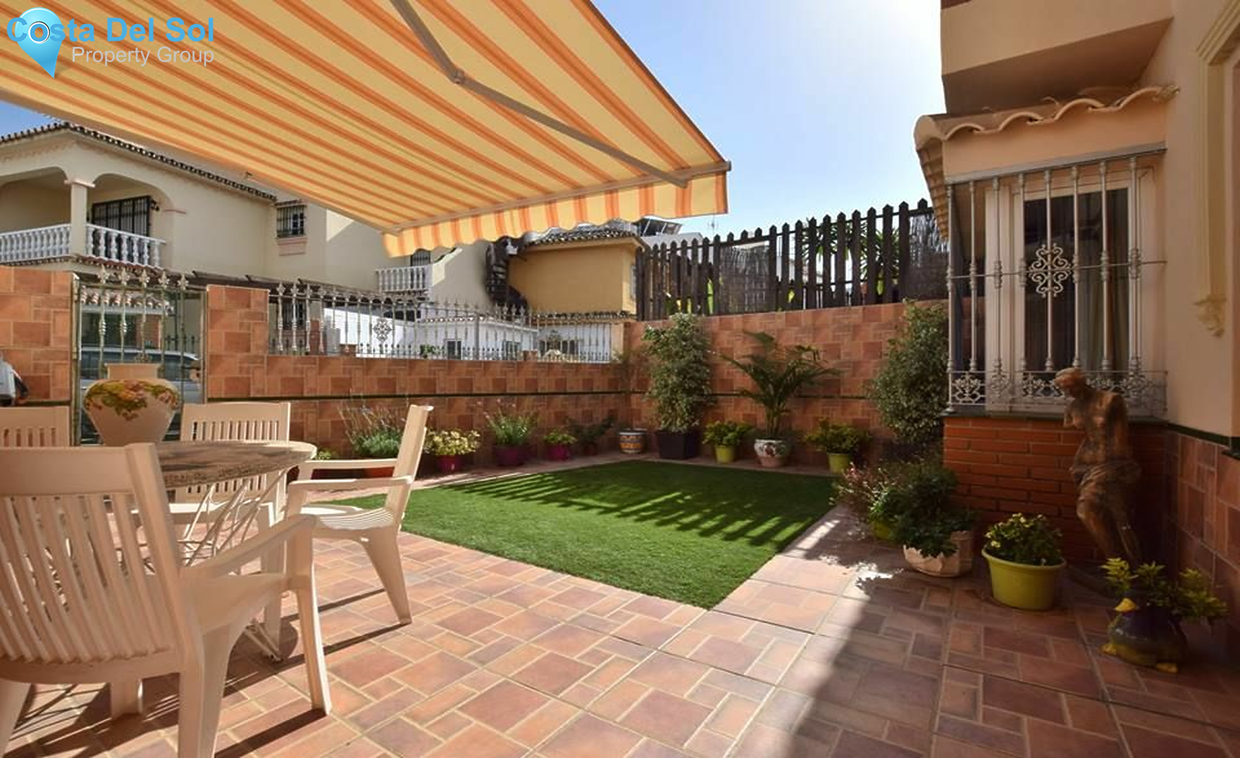 Townhouse in Los Boliches