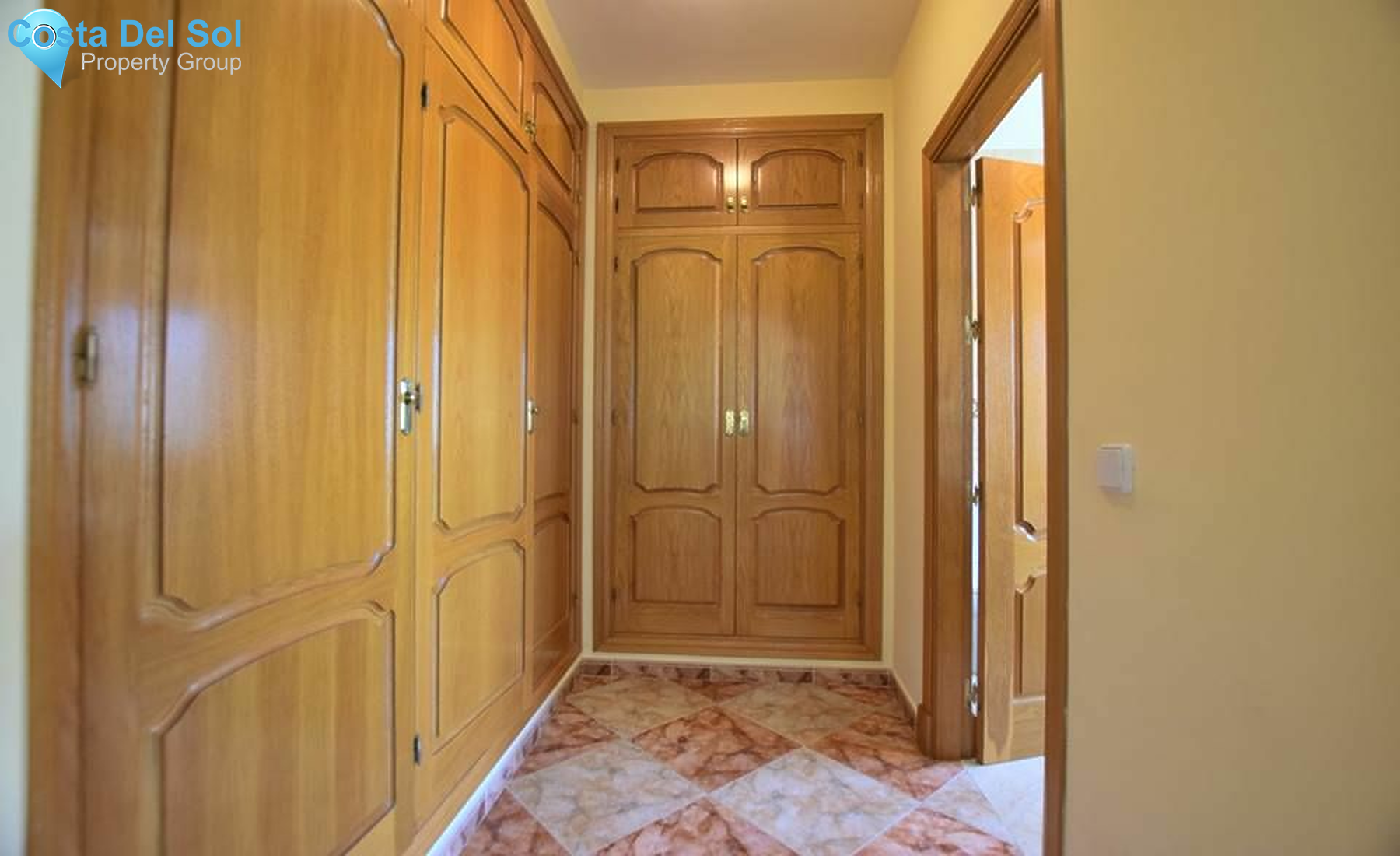 Townhouse in Los Boliches-1481091