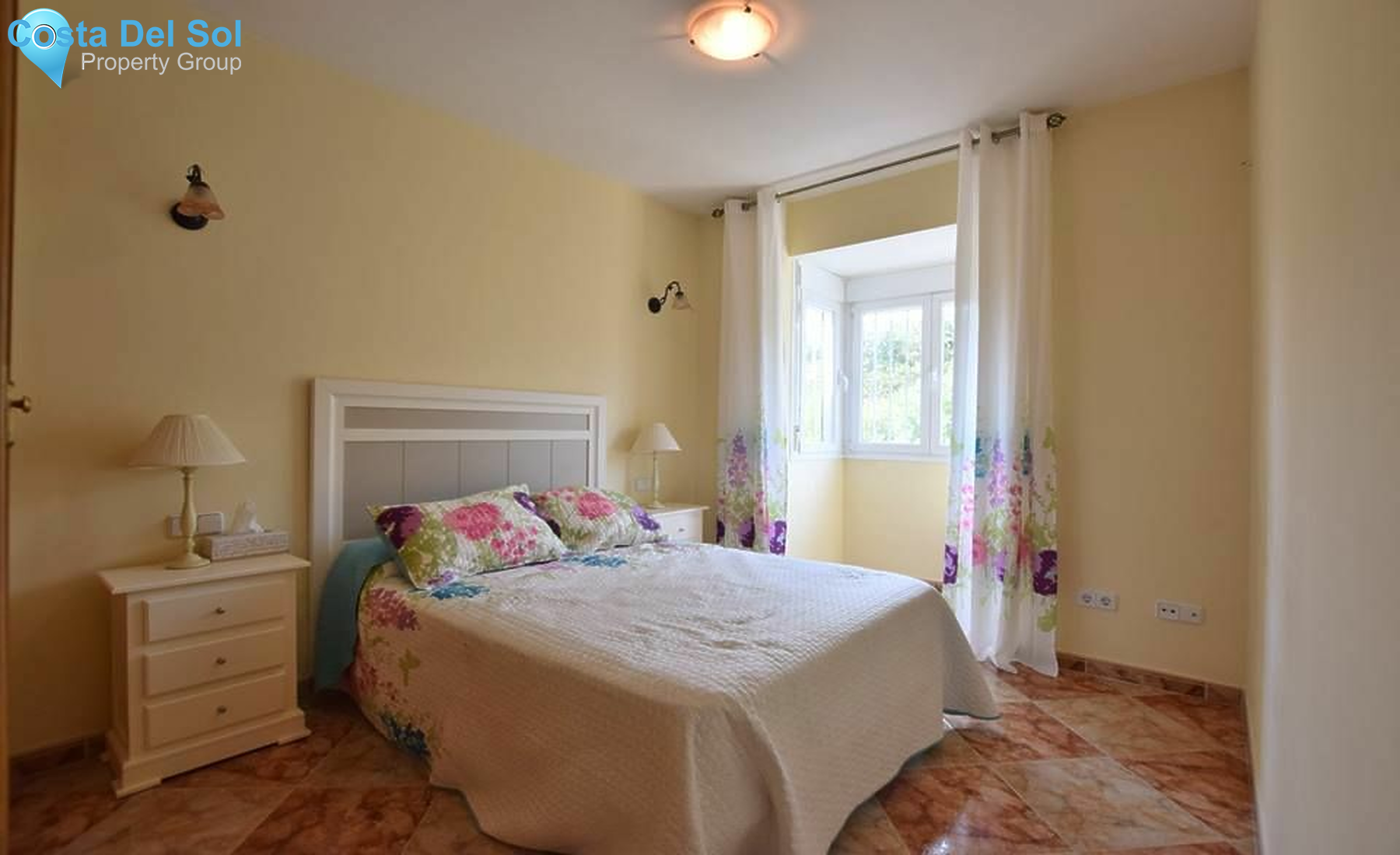 Townhouse in Los Boliches-1481094